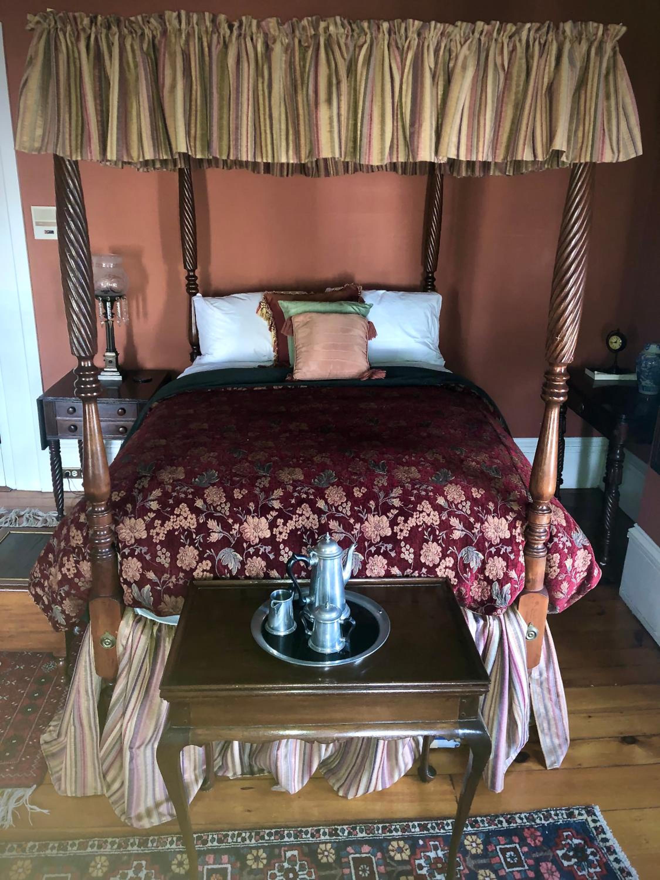 Oakcliff Bed and Breakfast
