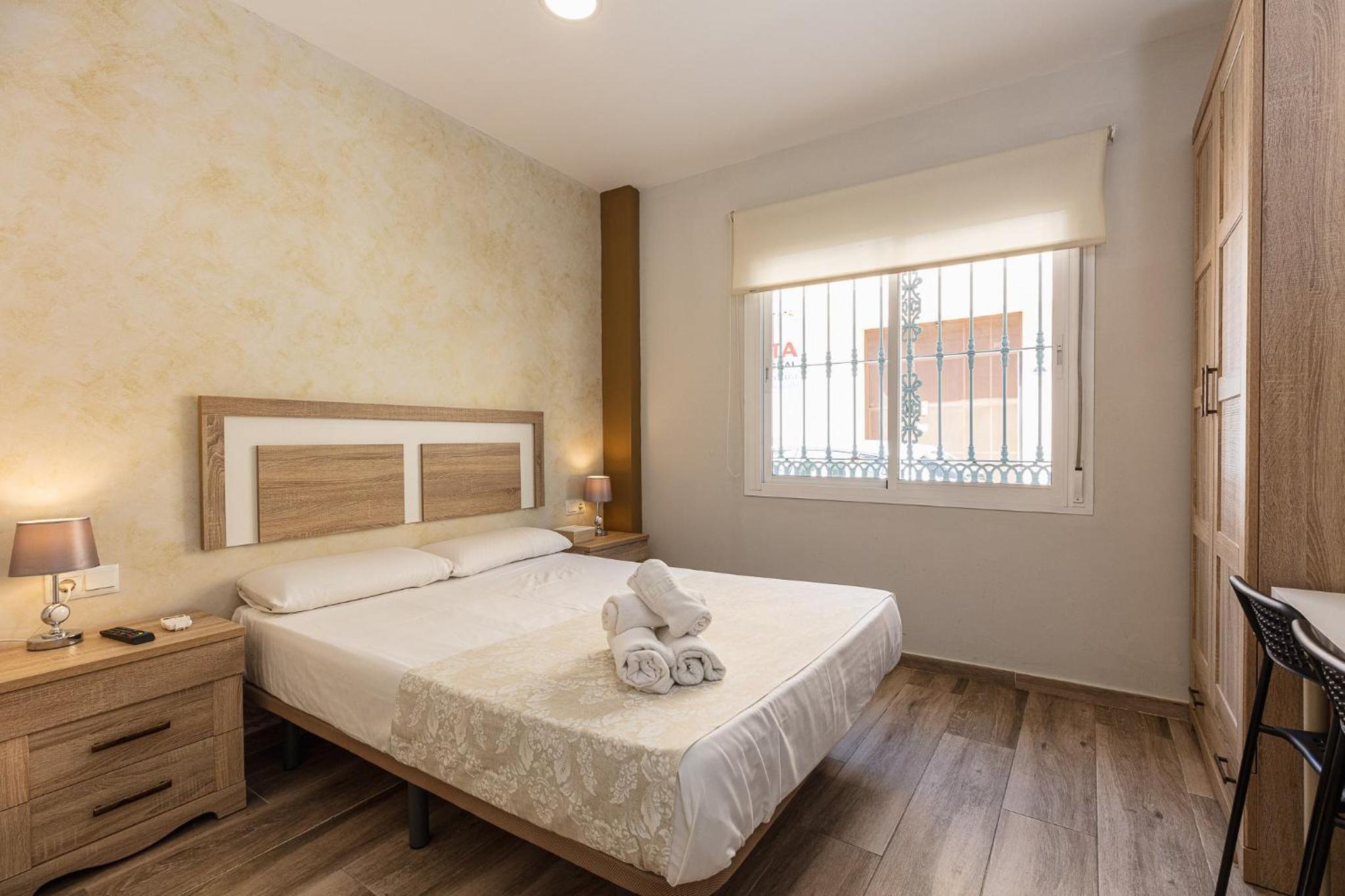 Apartamentos Lola Beach