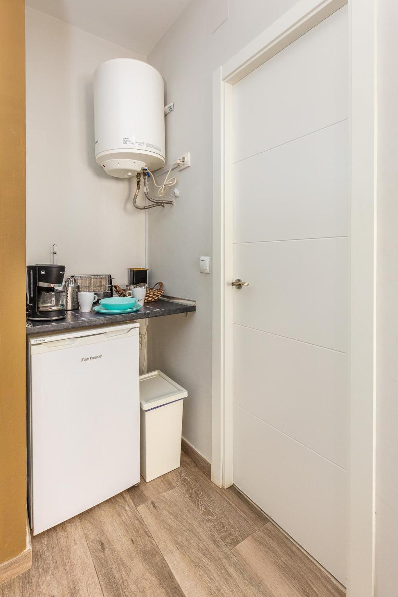 Apartamentos Lola Beach