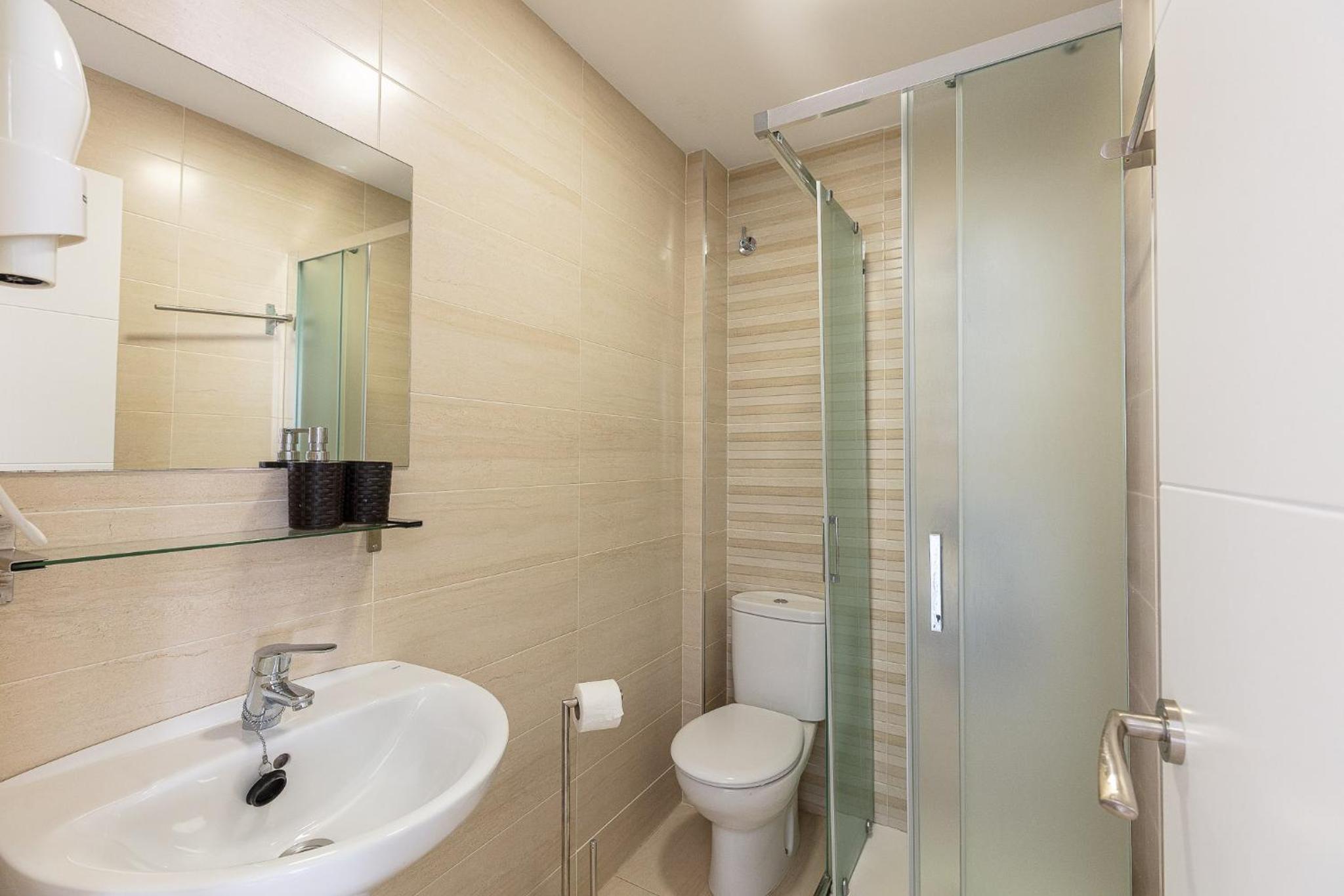 Apartamentos Lola Beach