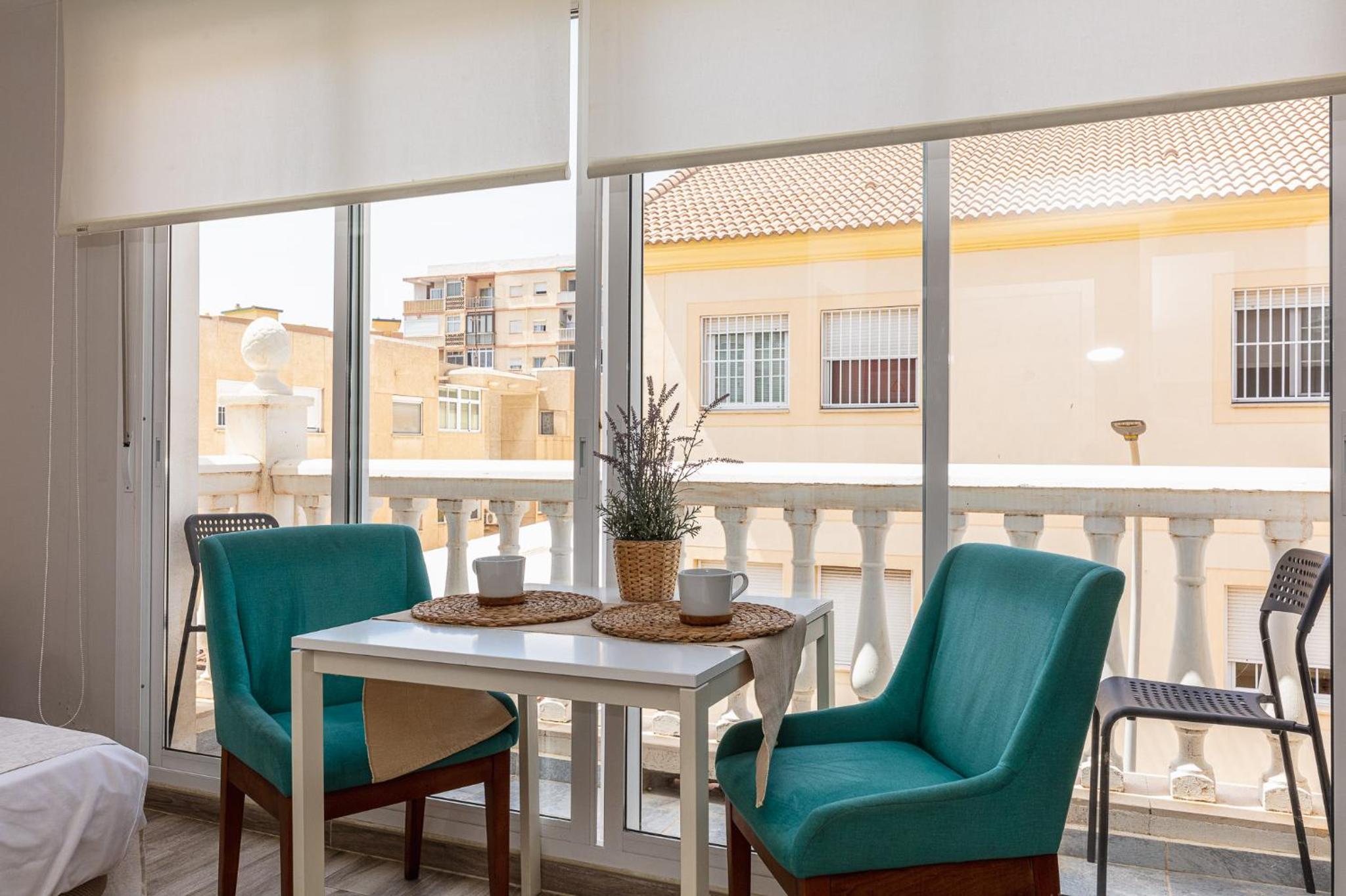 Apartamentos Lola Beach