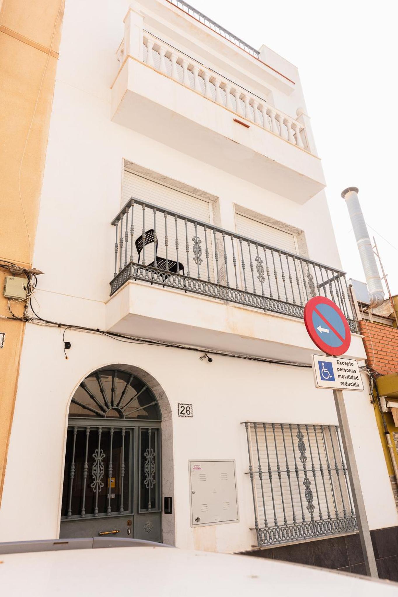 Apartamentos Lola Beach