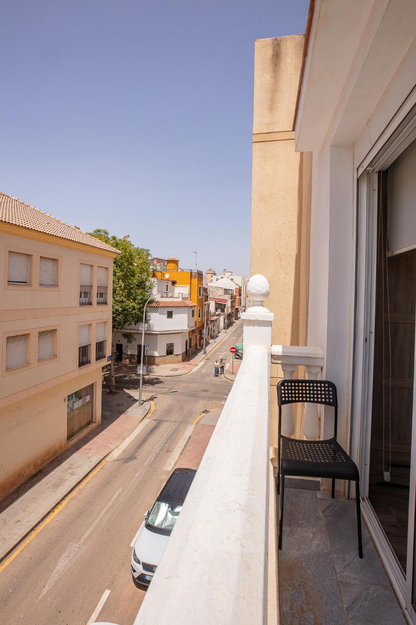 Apartamentos Lola Beach