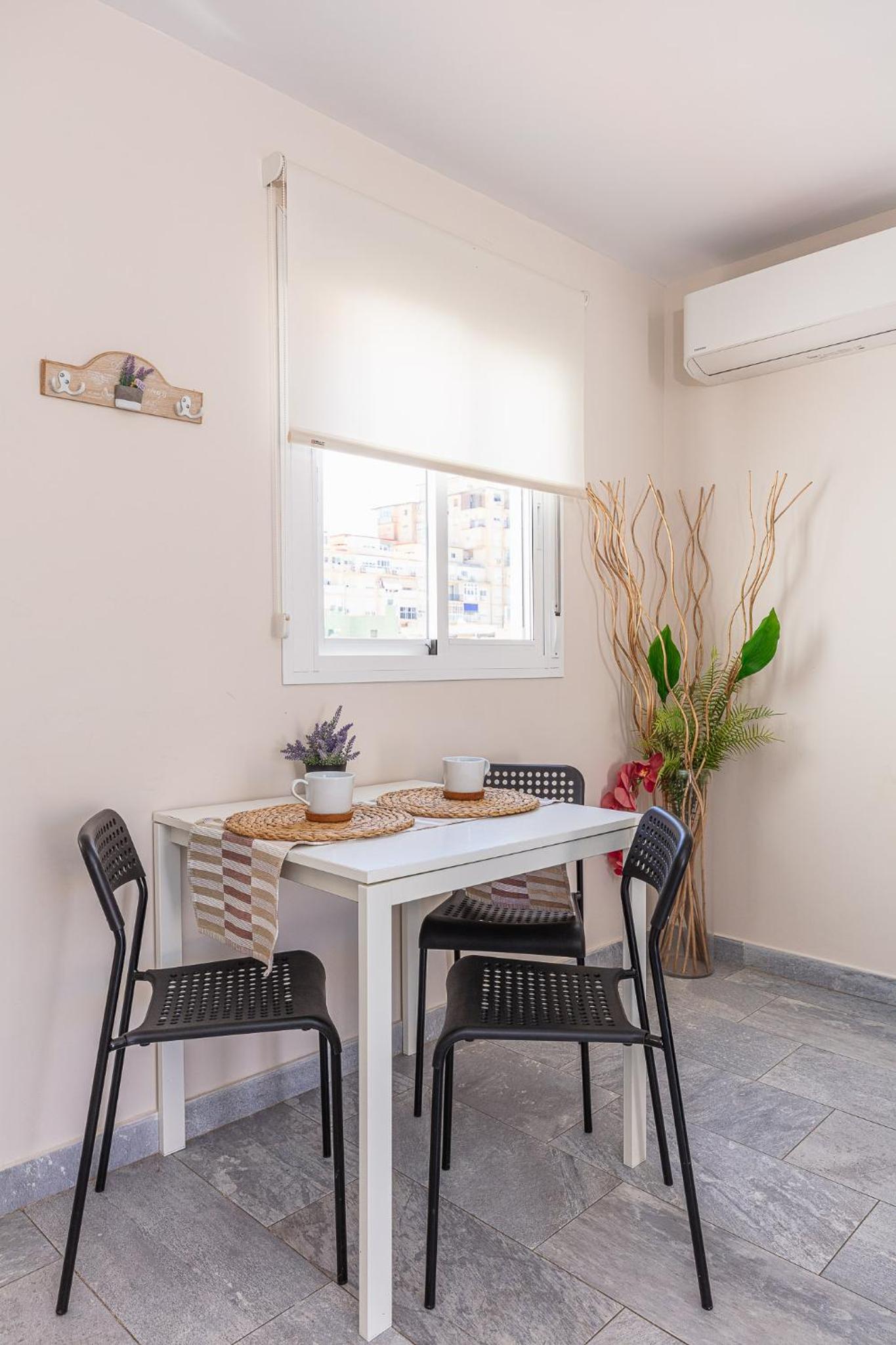Apartamentos Lola Beach