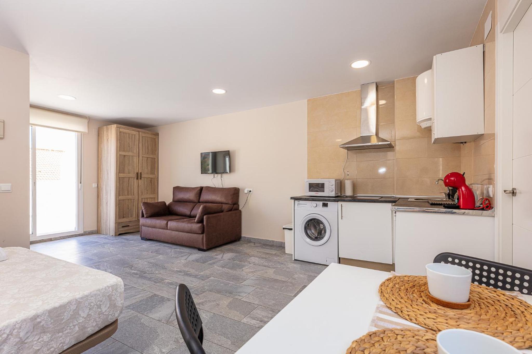 Apartamentos Lola Beach