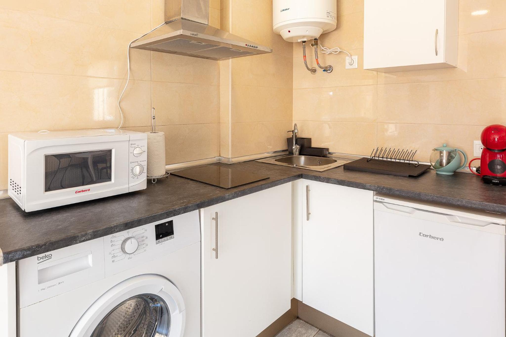 Apartamentos Lola Beach