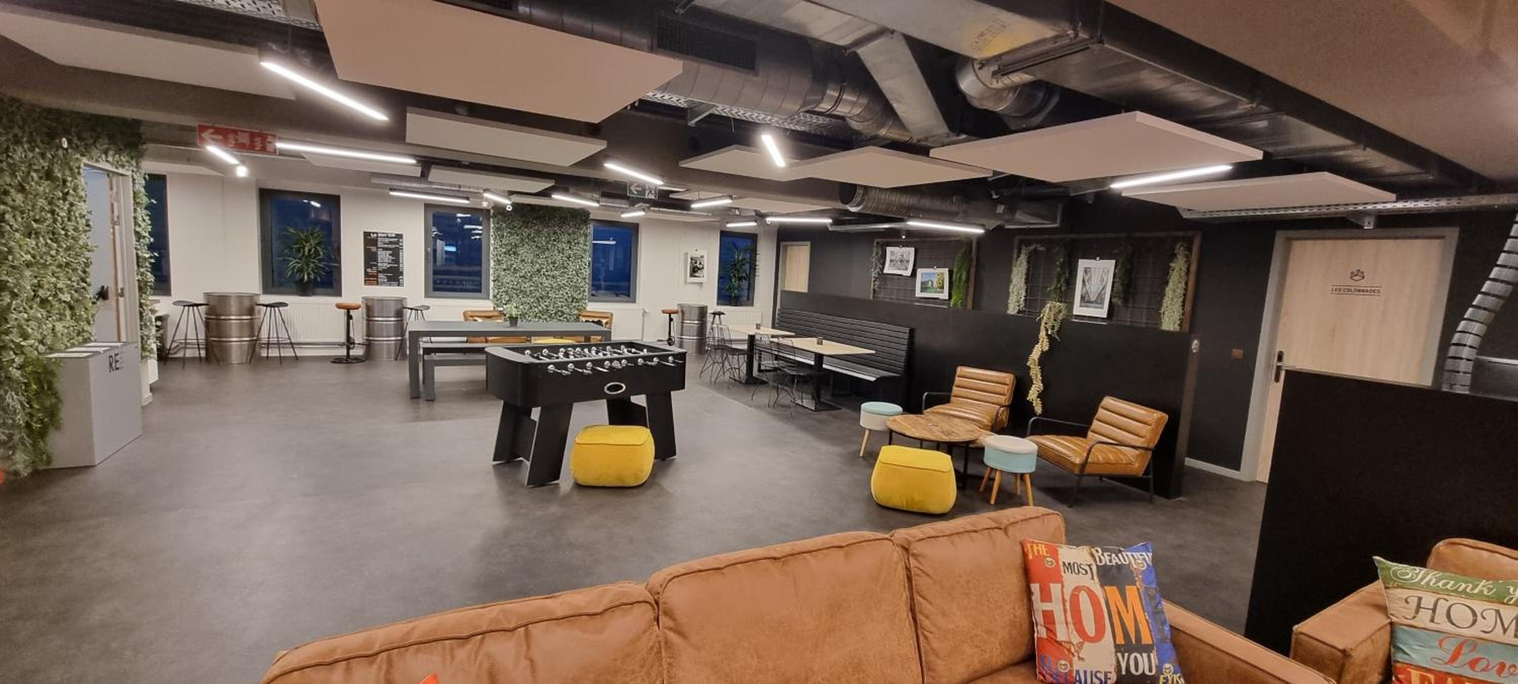 HI HOSTEL CHARLEROI Brussels South Airport