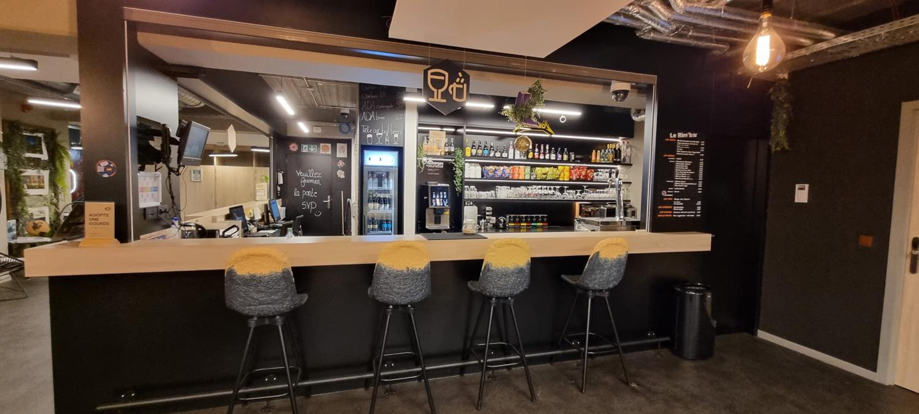 HI HOSTEL CHARLEROI Brussels South Airport