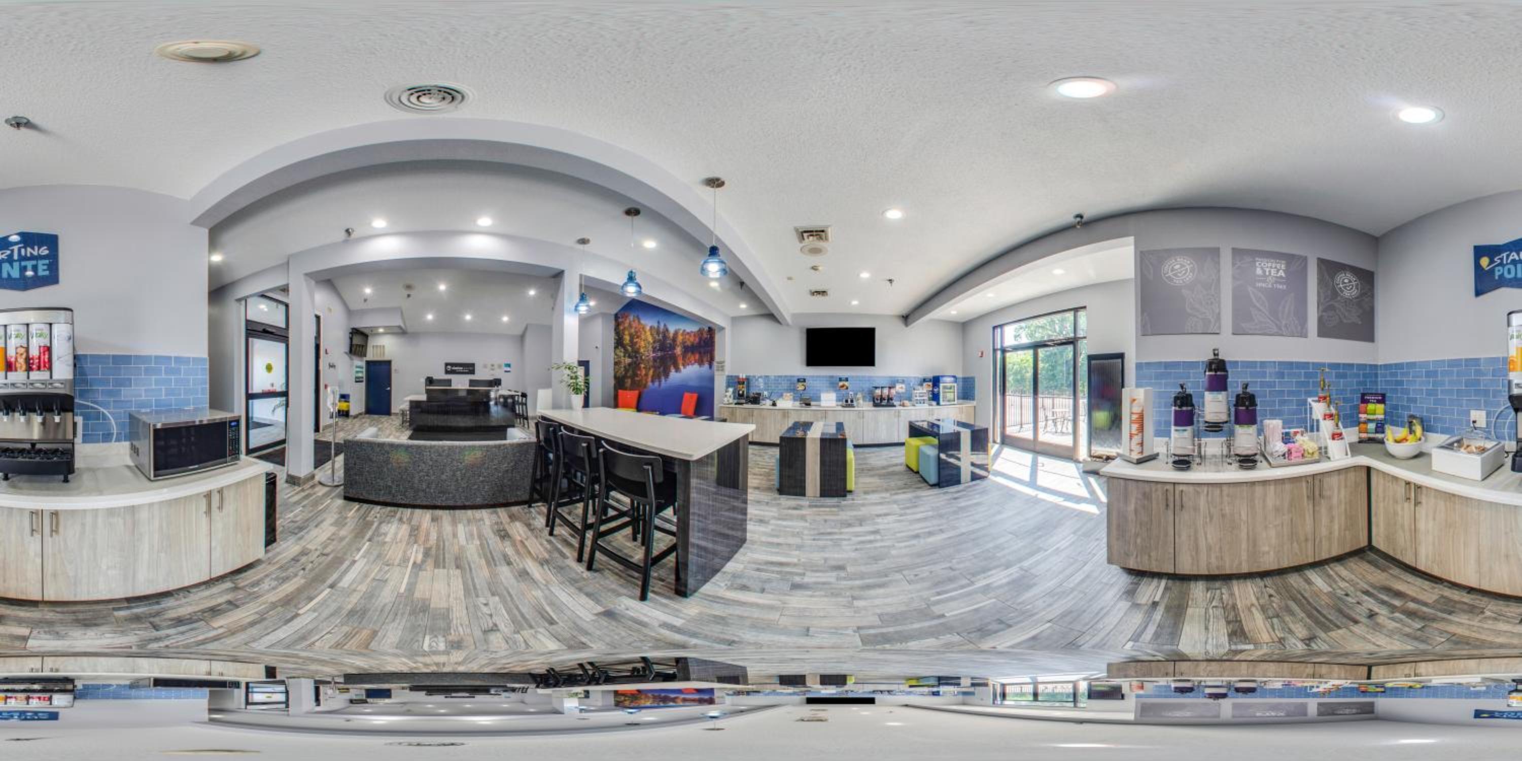 Clarion Pointe on the lake Clarksville-South Hill West