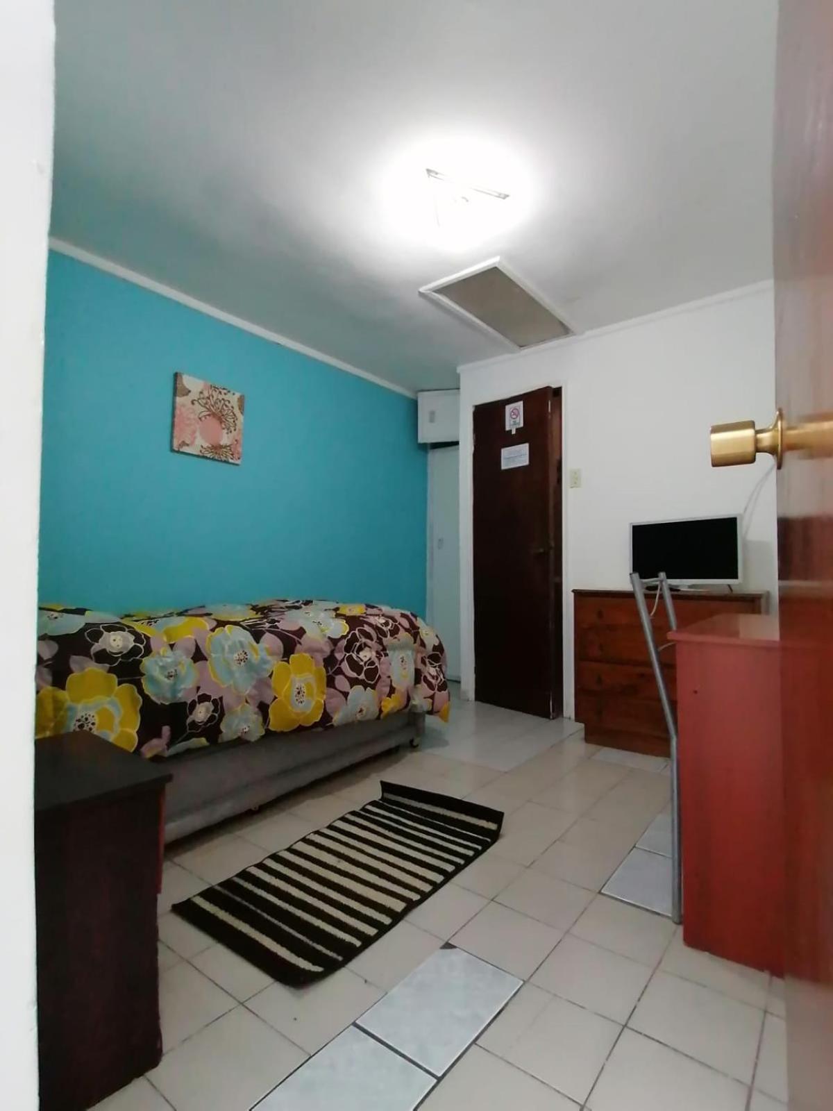 Hostal Caleta Abarca