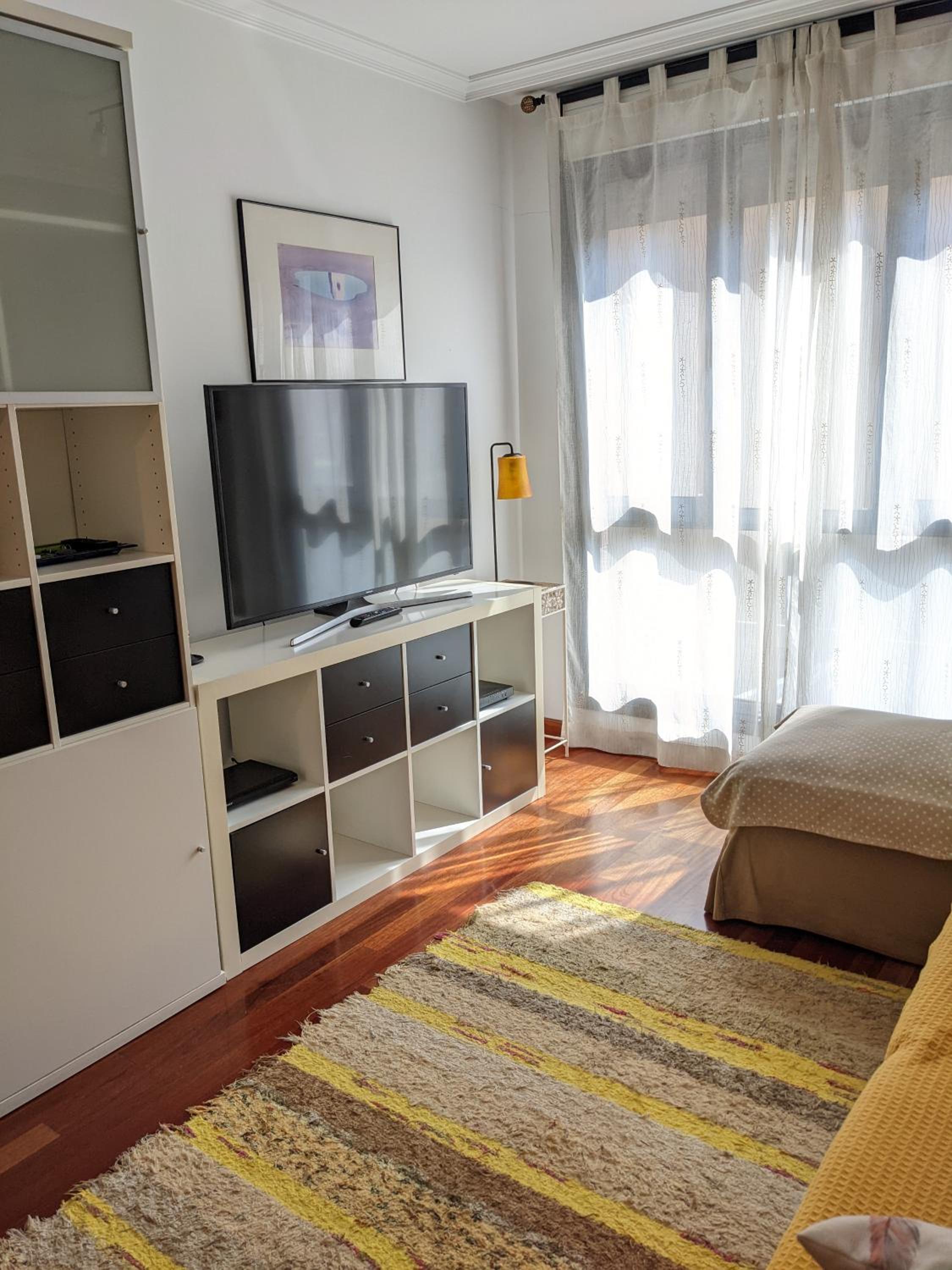 Iradri, Apartamento Playa Gijón view 3