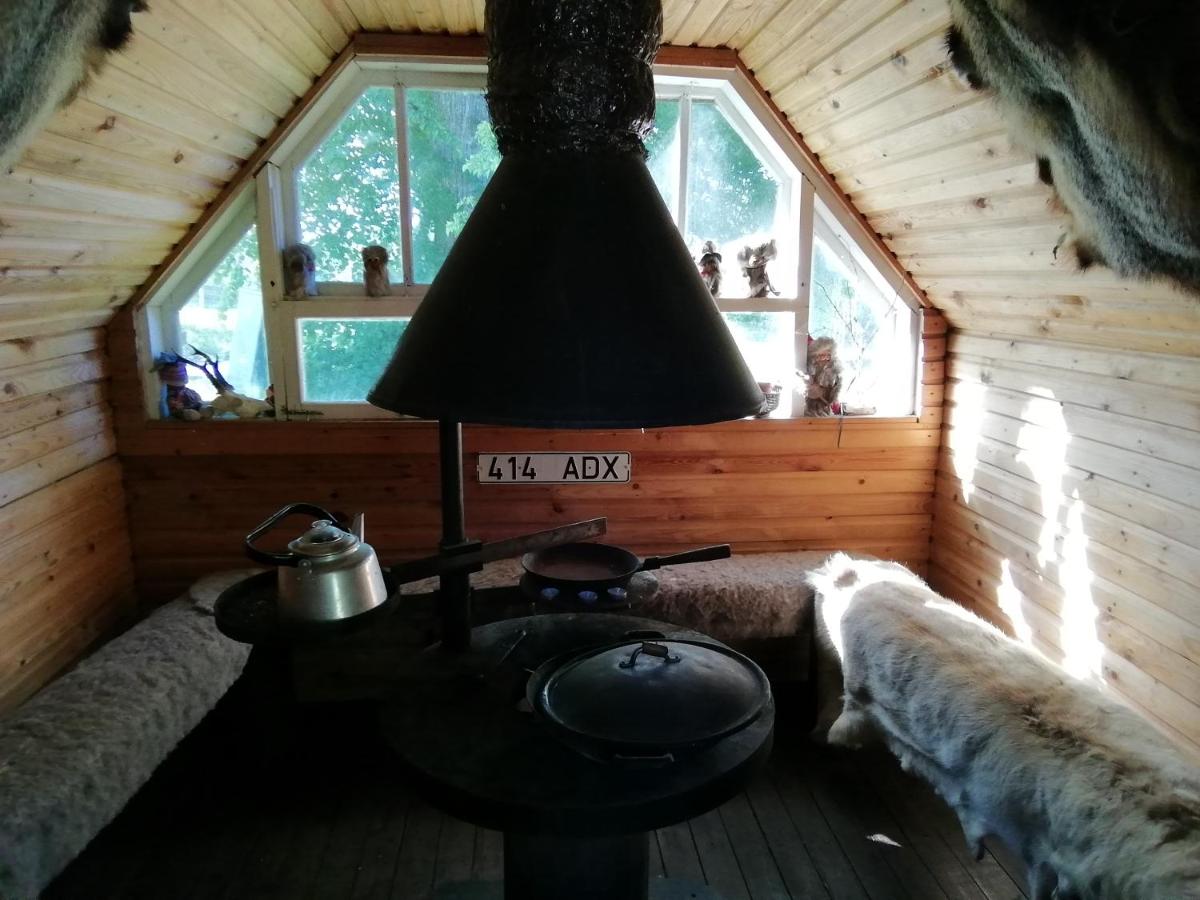 Lili’s Holiday House view 4