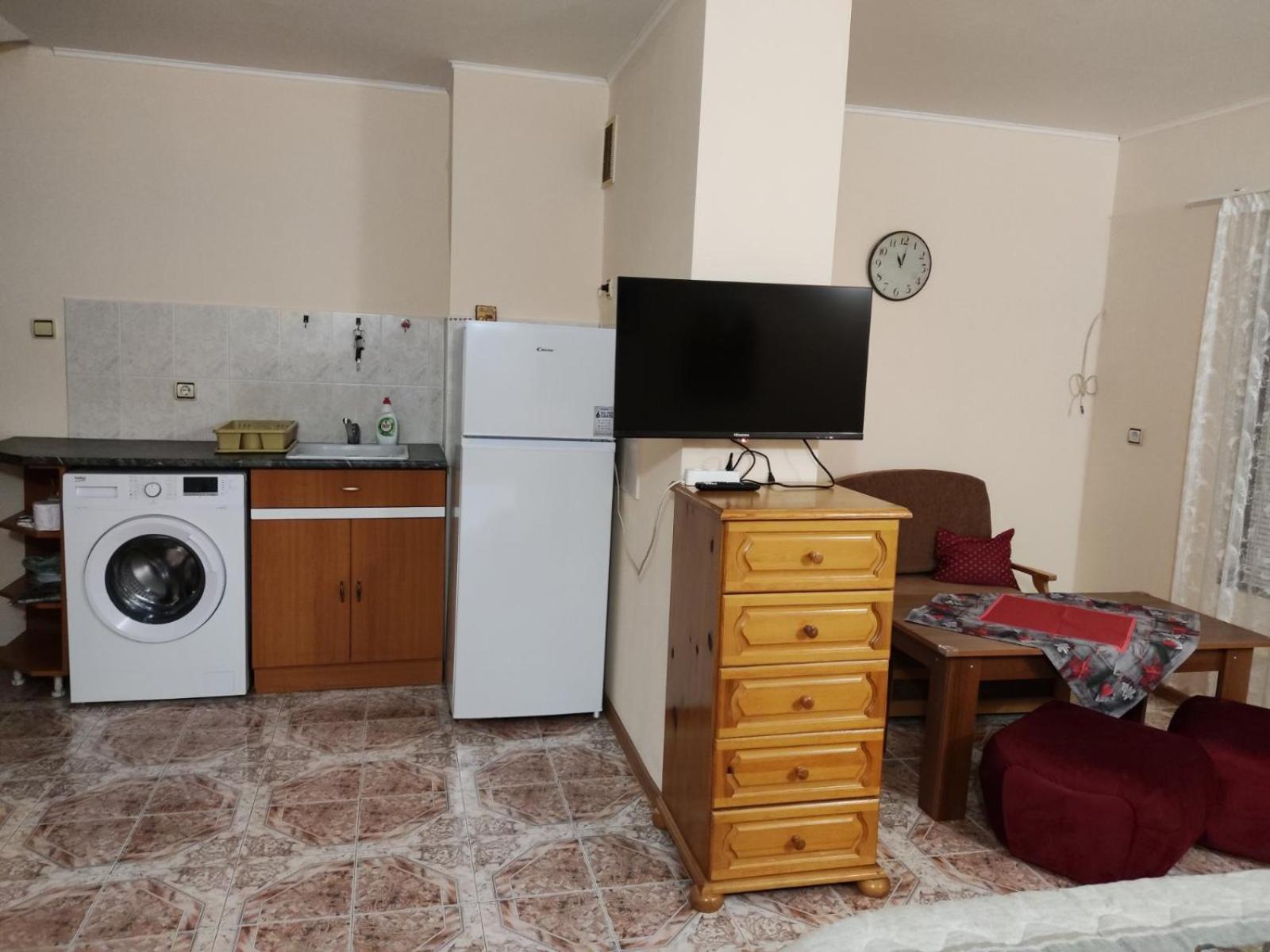 Kamelya Guest Studio view 5