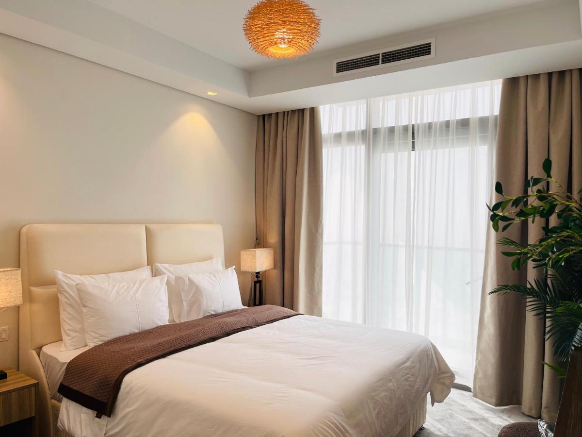 Paramount midtown residence luxury 3 bedroom with amazing sea view and close to burj khalifa and dubai mall