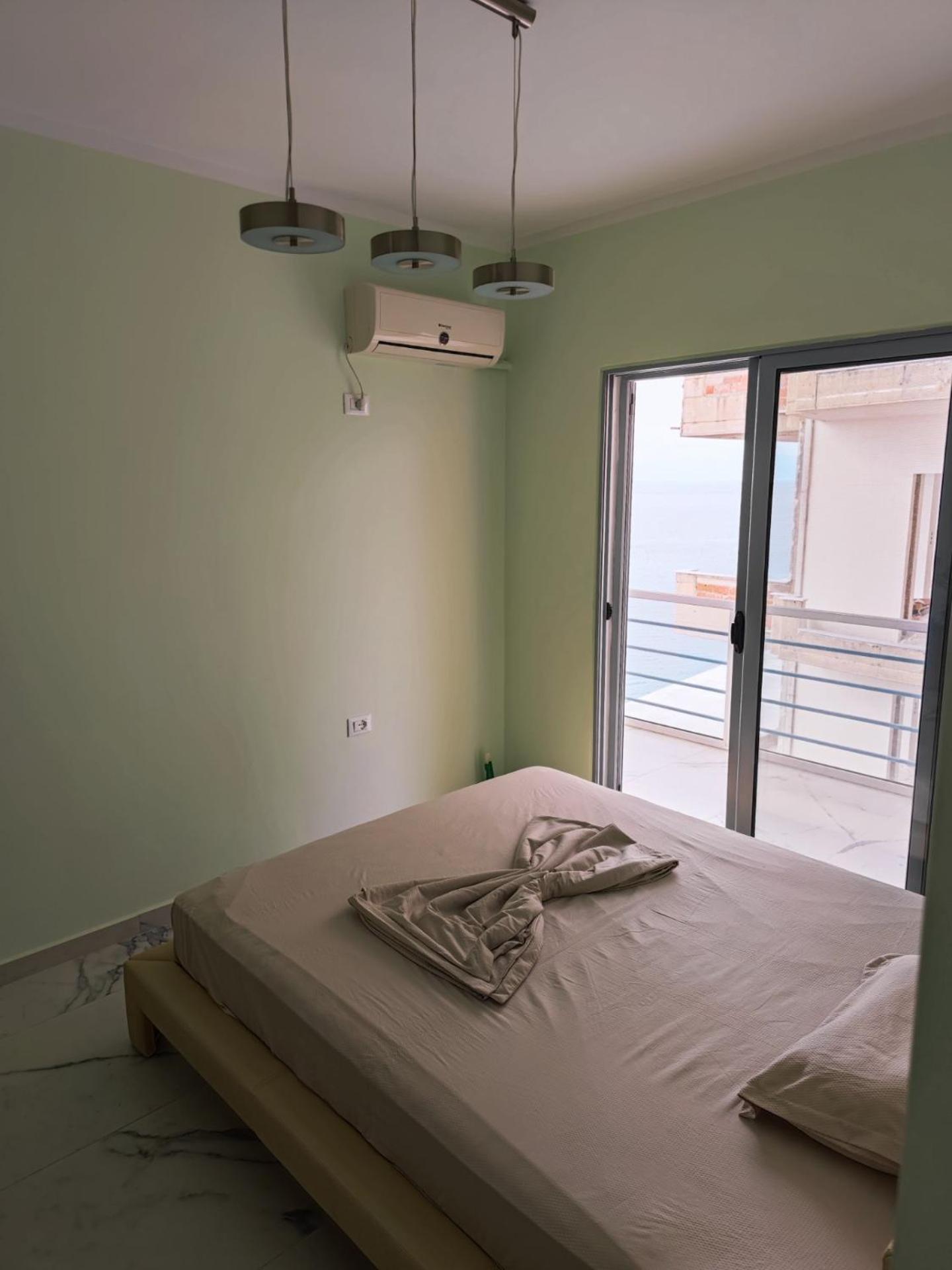 Aria Seaview Apartments