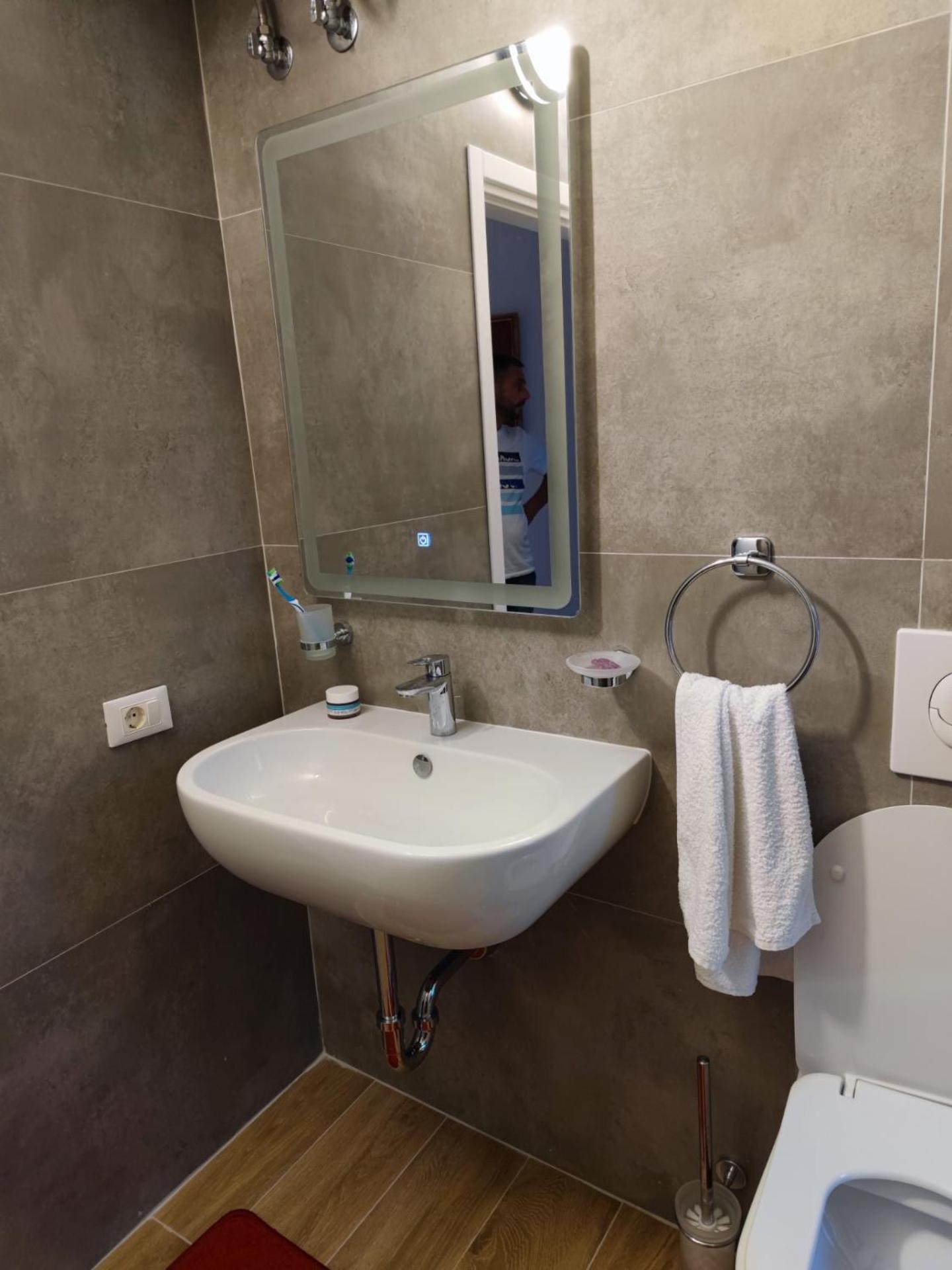 Aria Seaview Apartments