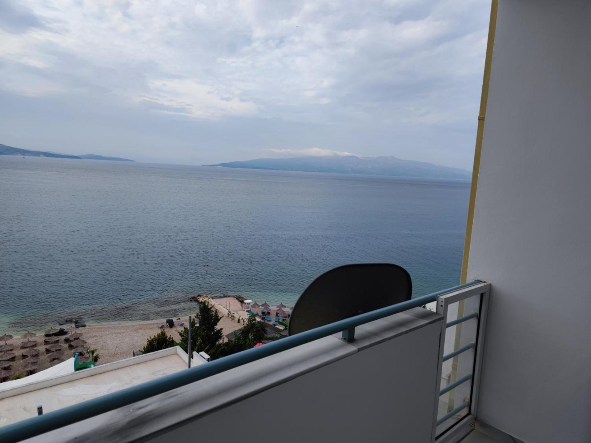 Aria Seaview Apartments