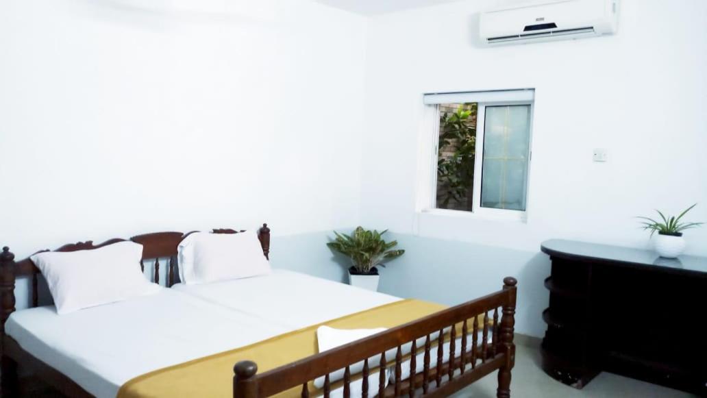 Jinan palace out house view 5