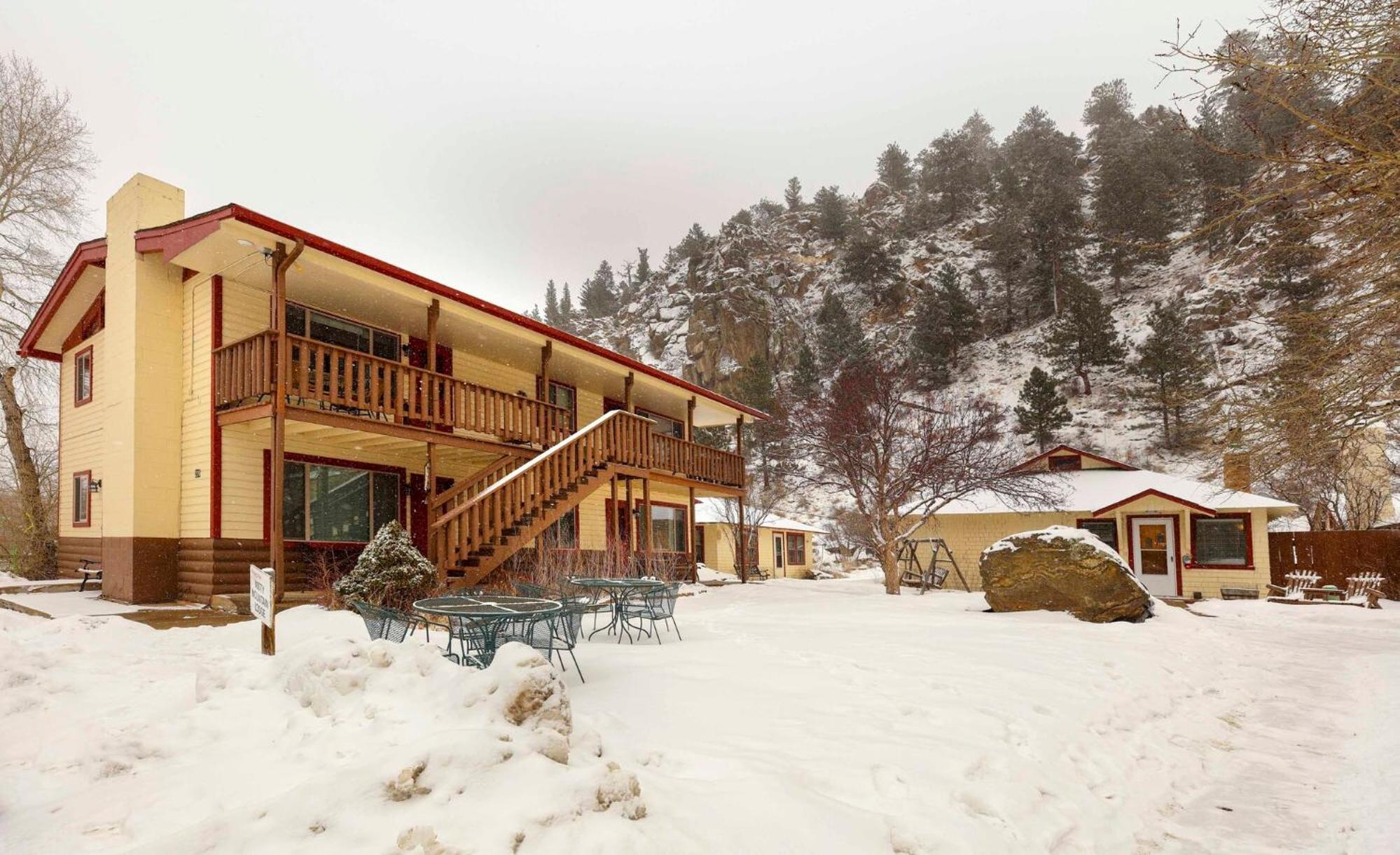 Misty Mountain Lodge view 3