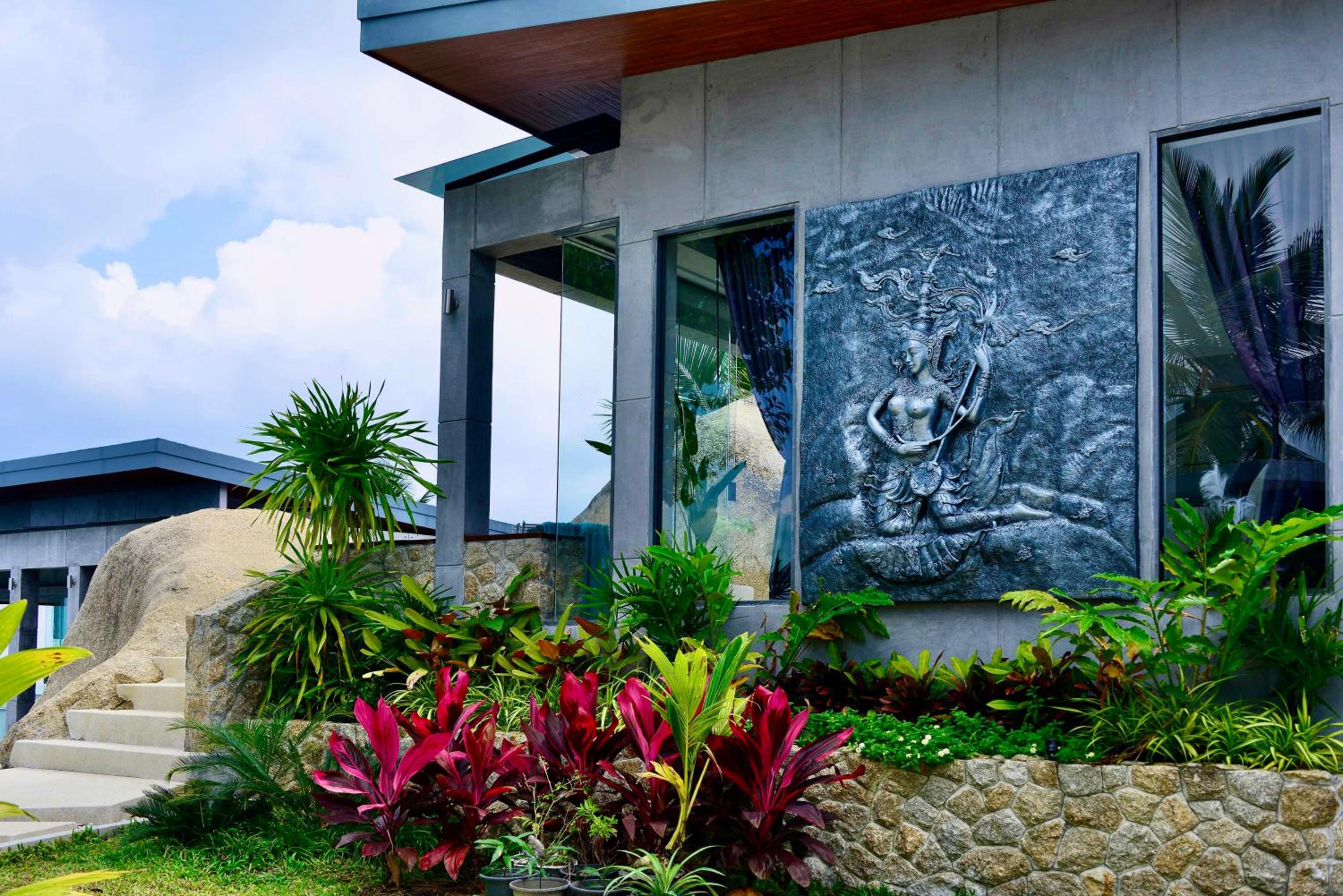 Paradise Villa Elysium - Sea View Infinity Pool with Waterfall & Jacuzzi