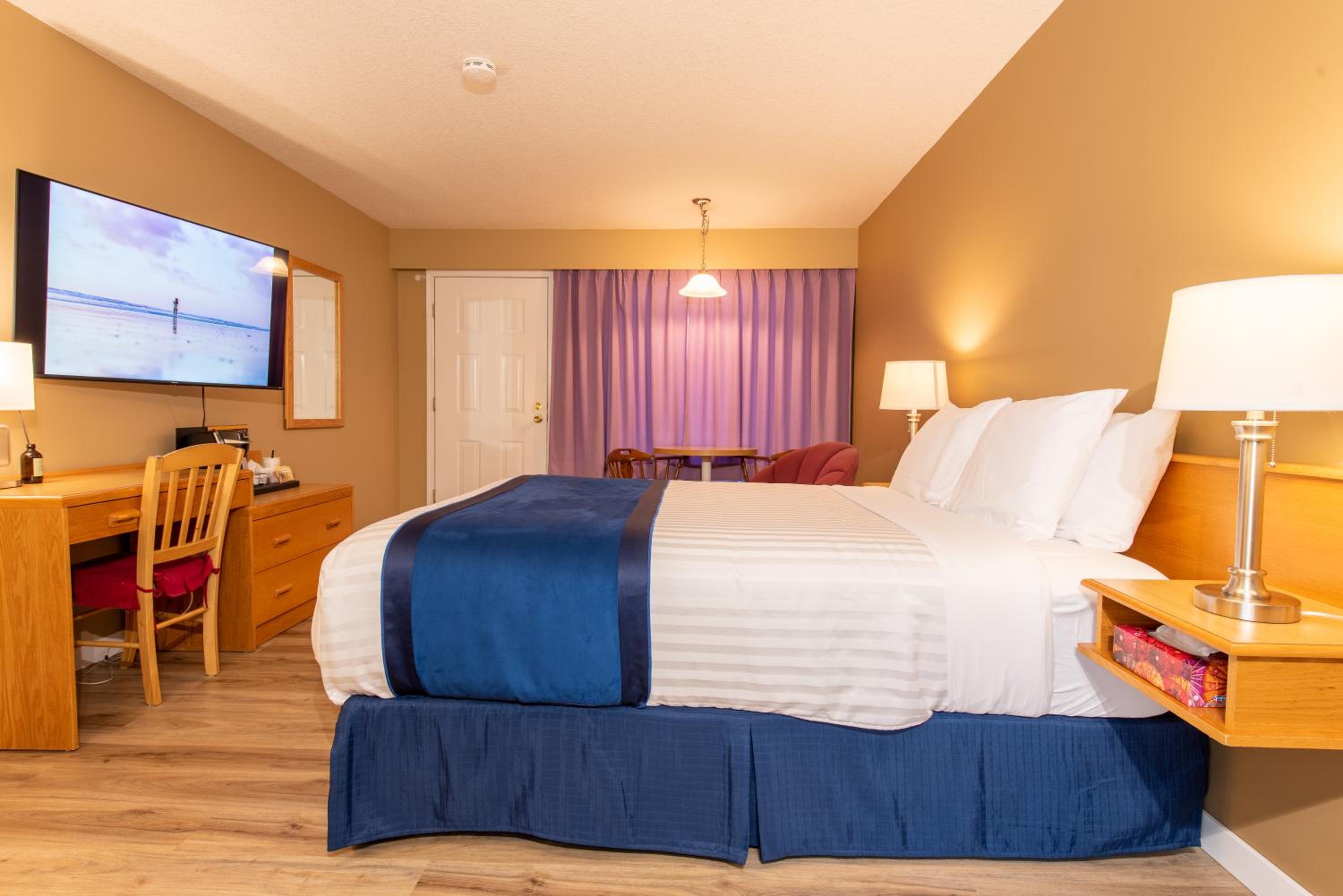 Ocean Crest Motel