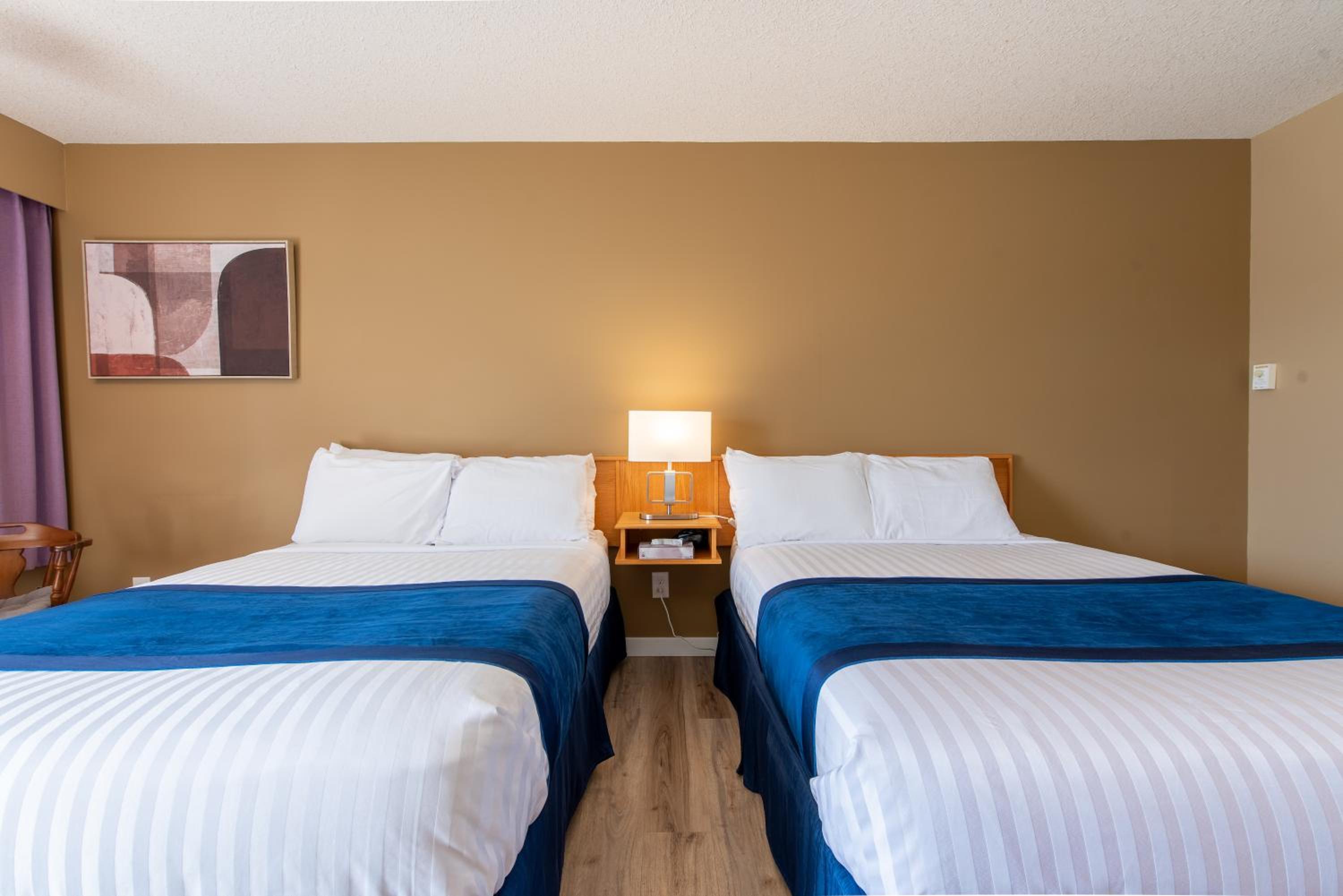 Ocean Crest Motel