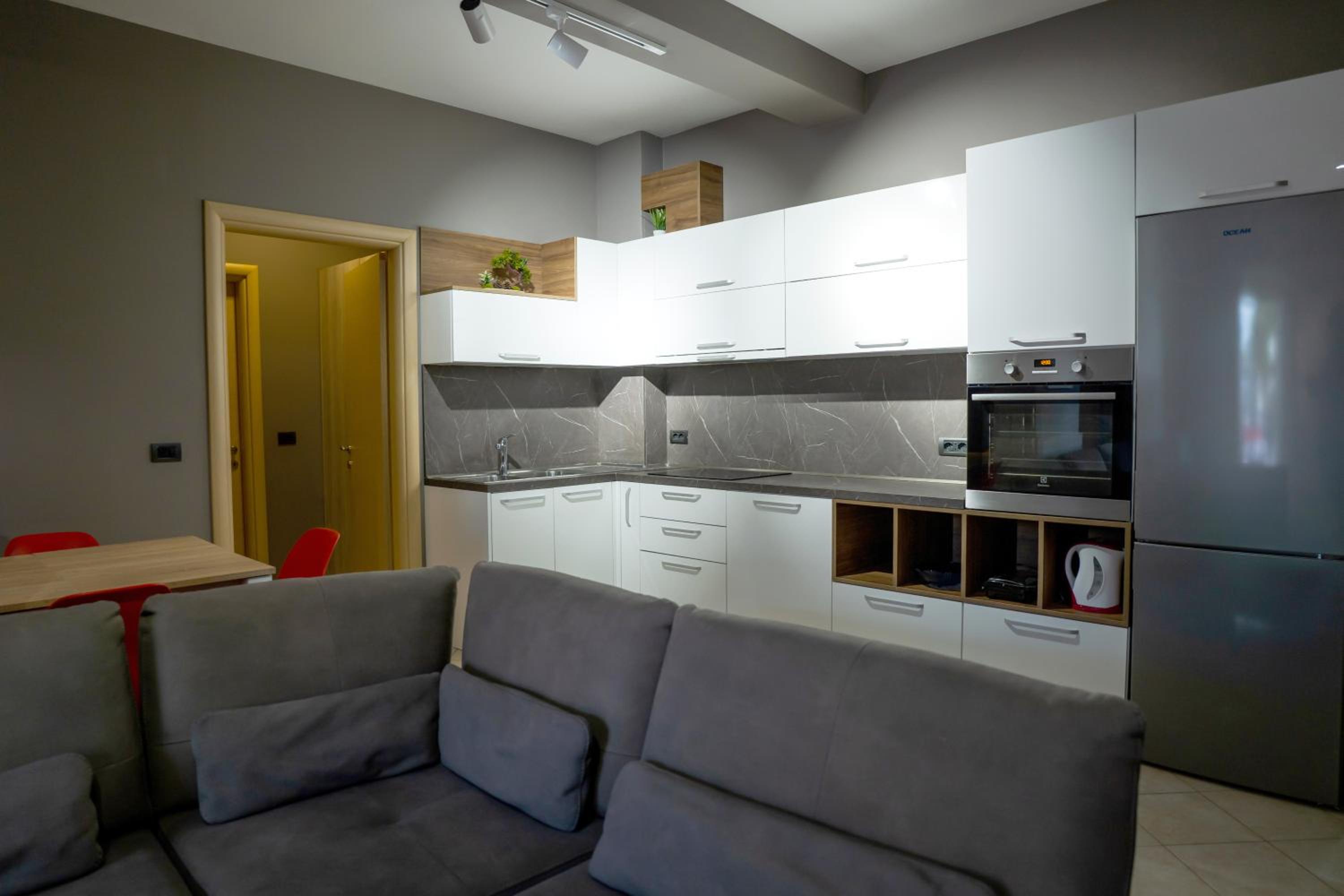 Evergreen Pines Apartment