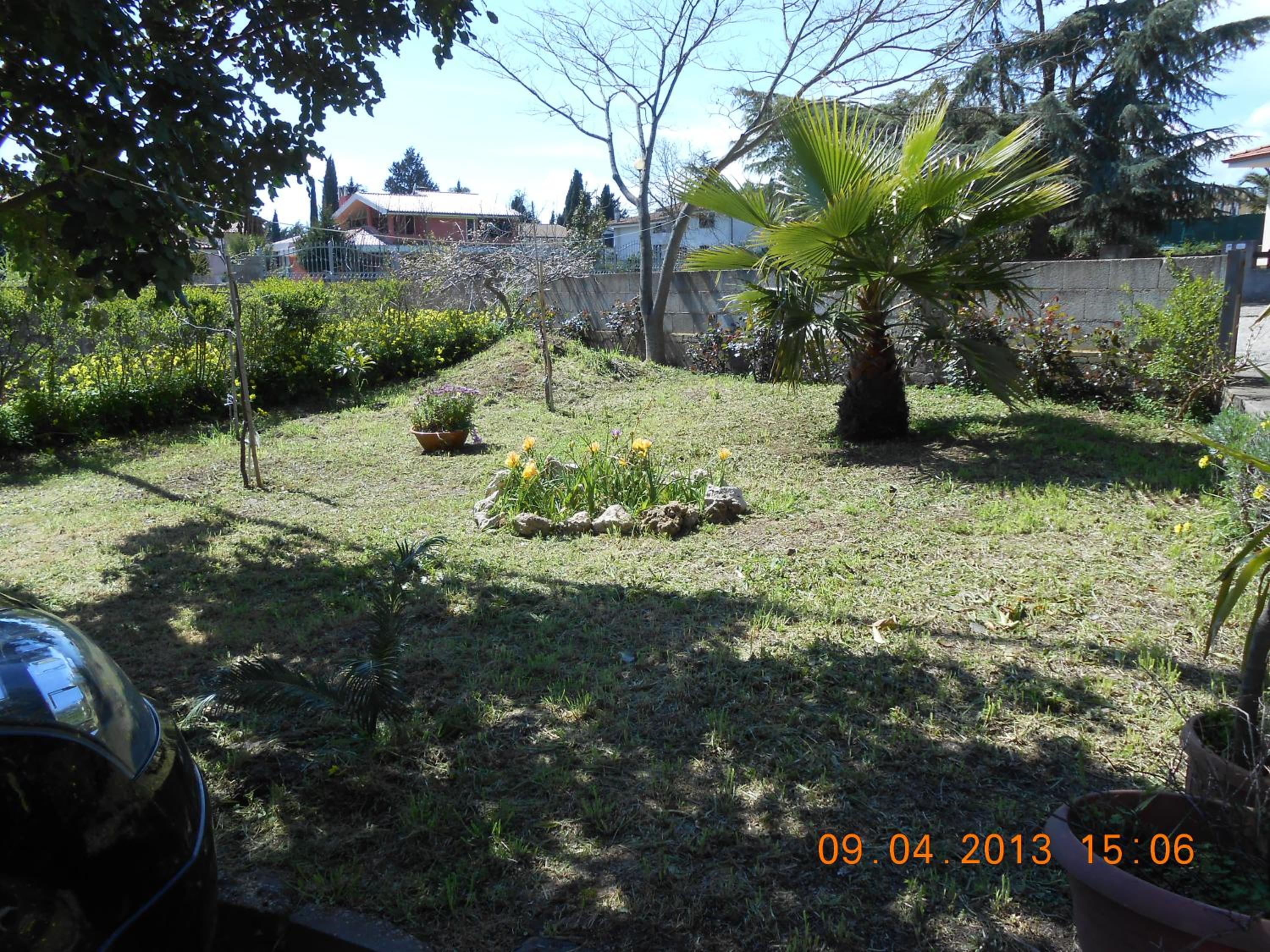 Photo 104