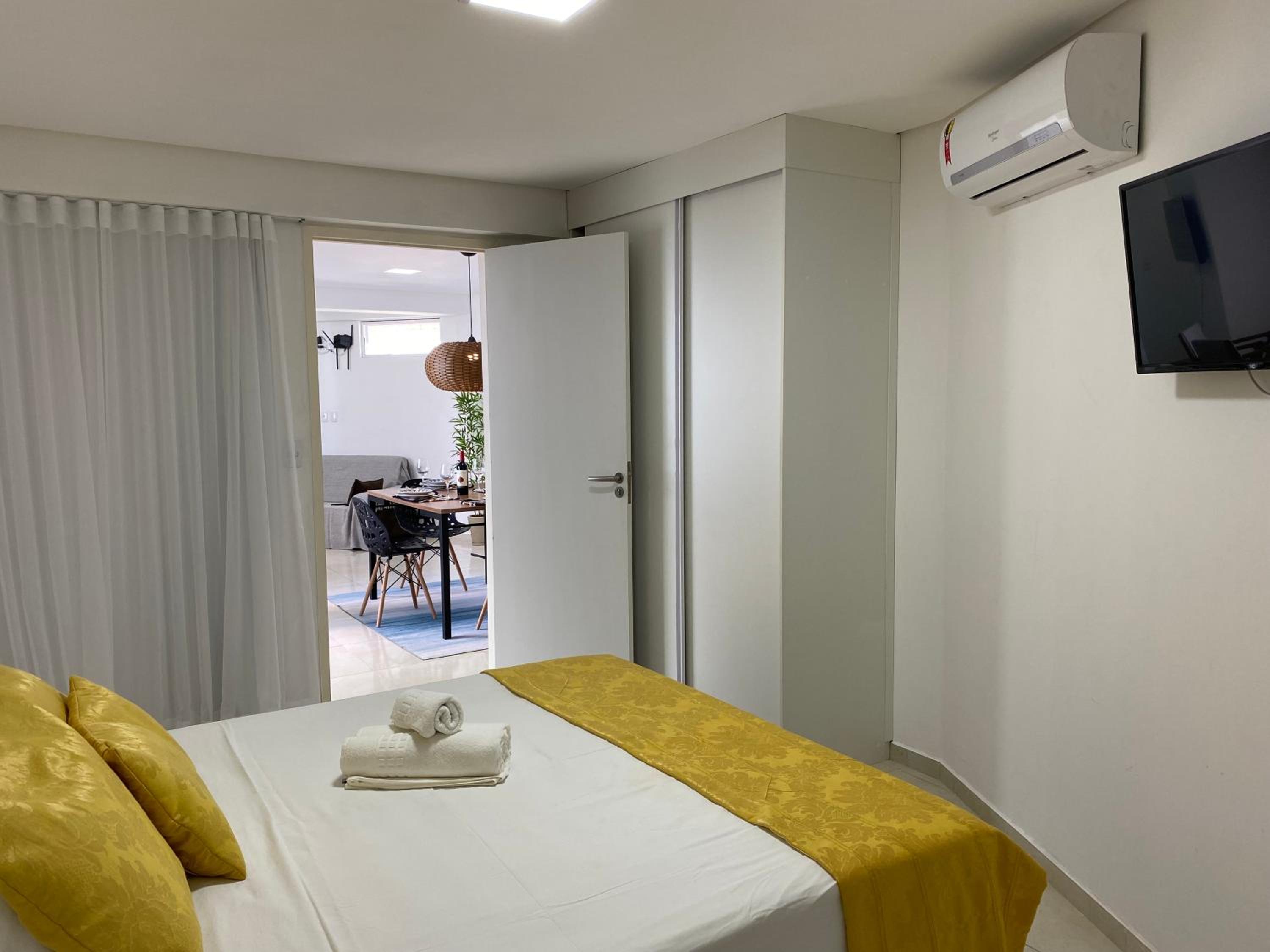 Bela Hospedagem - Imperial Bessa #408, pé na areia no Bessa, 02 vagas estacionamento fixas