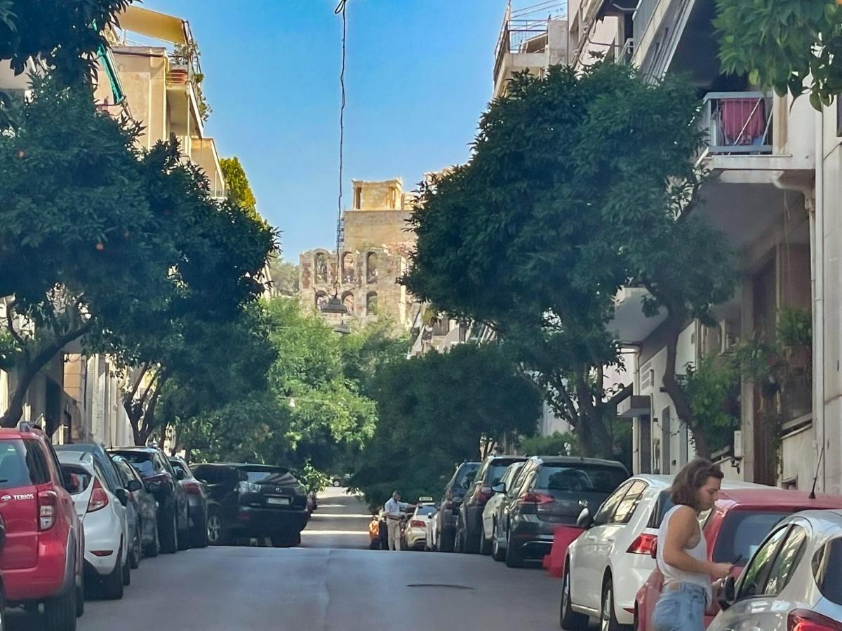 Athens cozy Studio 4 min walk to the Acropolis hil photo 3
