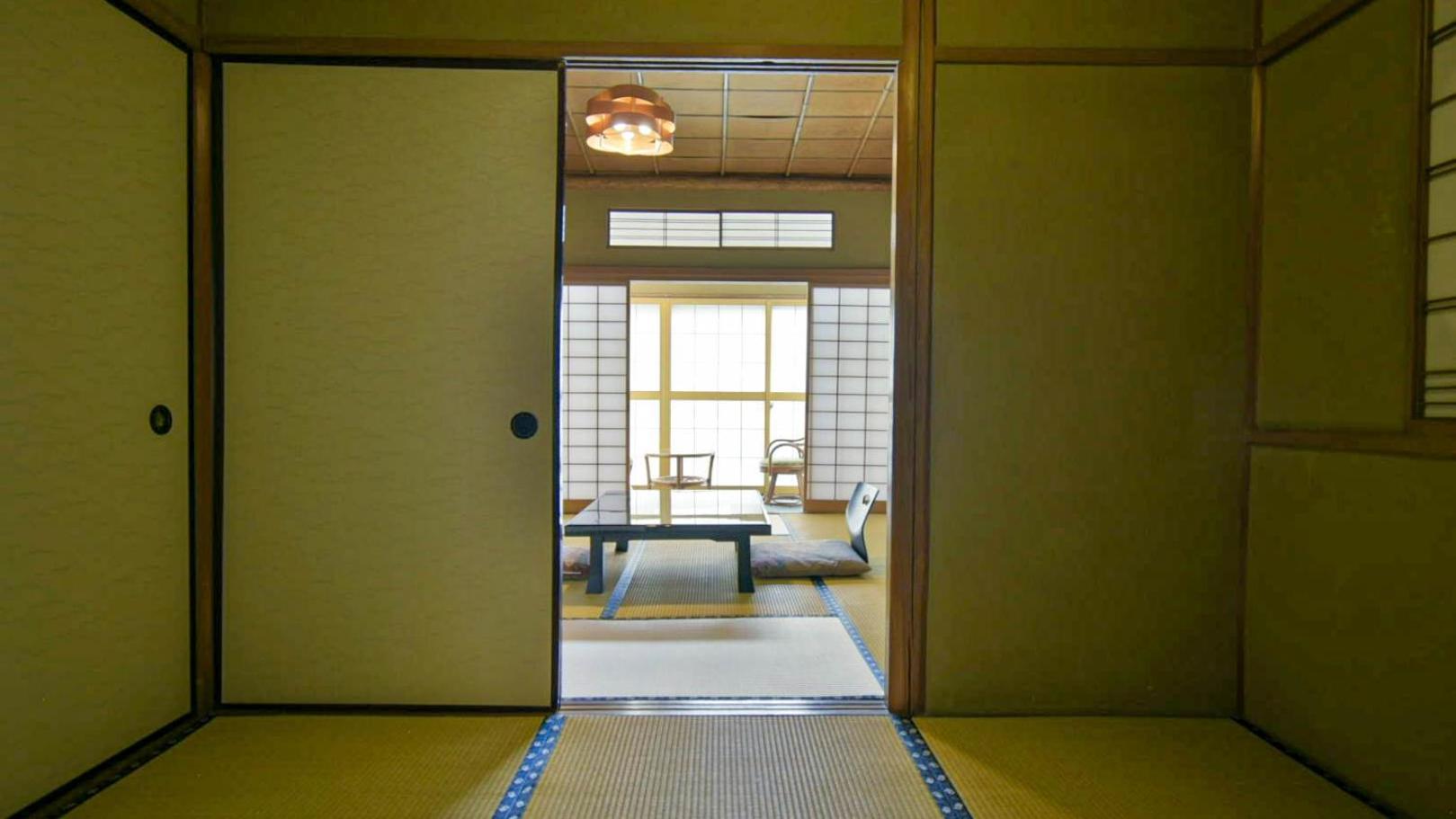 Irorinoyado Ashina
