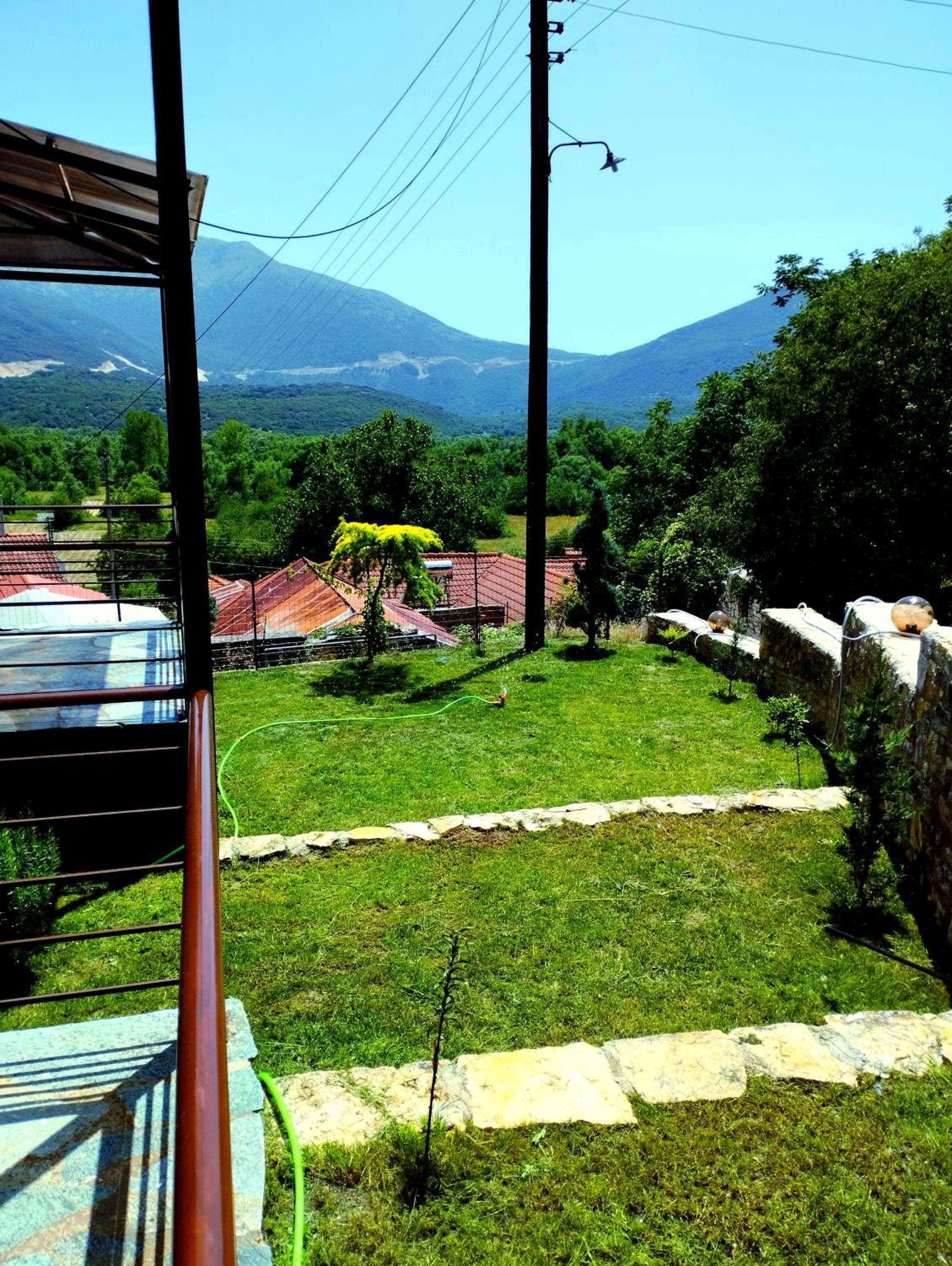 ΕΚΑLI ROOMS APARTMENTS view 4