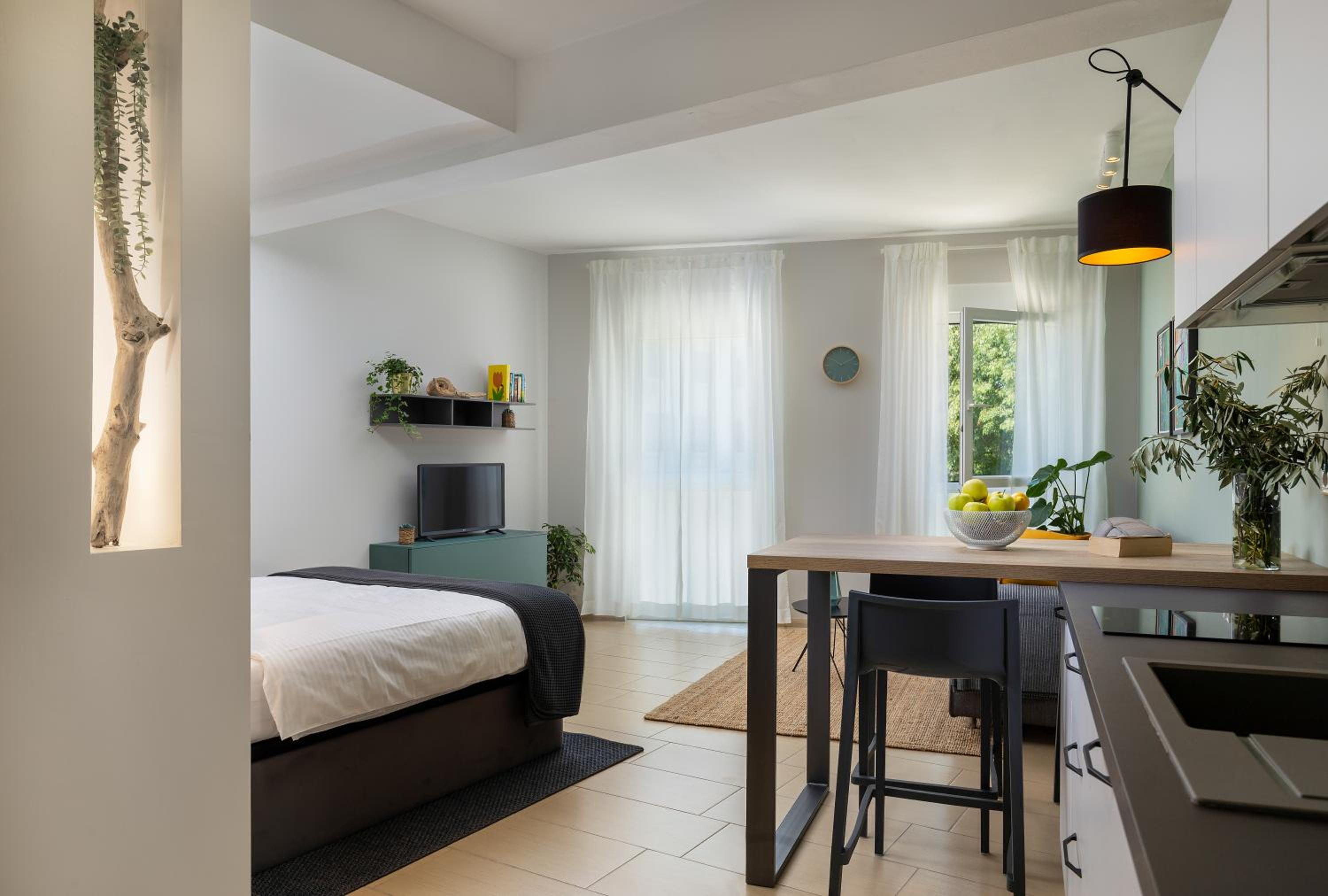 hotel room