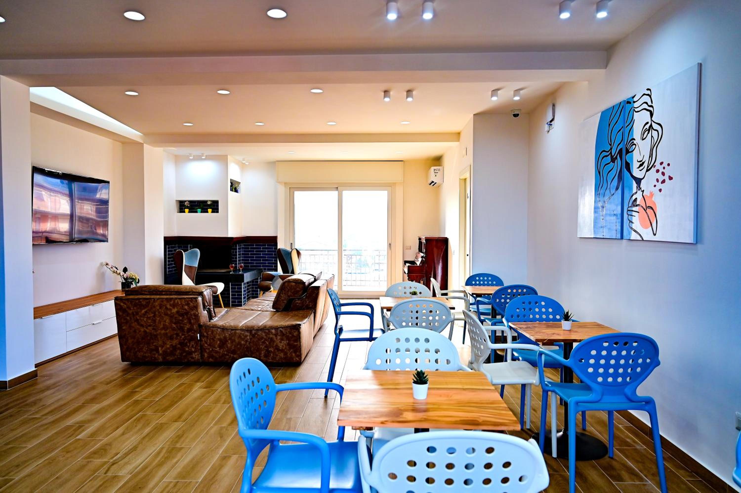 lounge