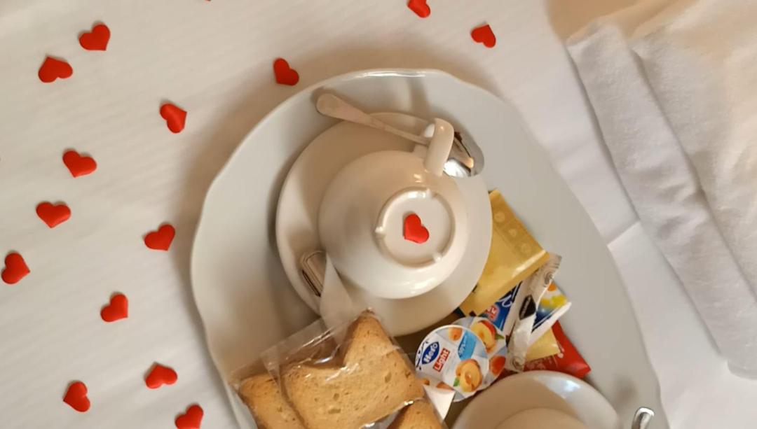 Elegant Rooms Roma - Guest House
