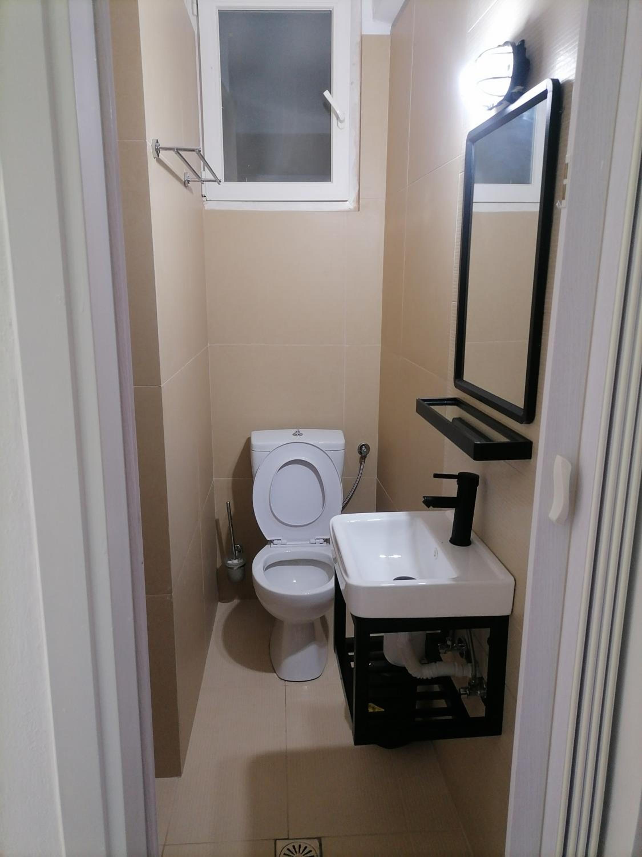 New-B Apartment photo 5