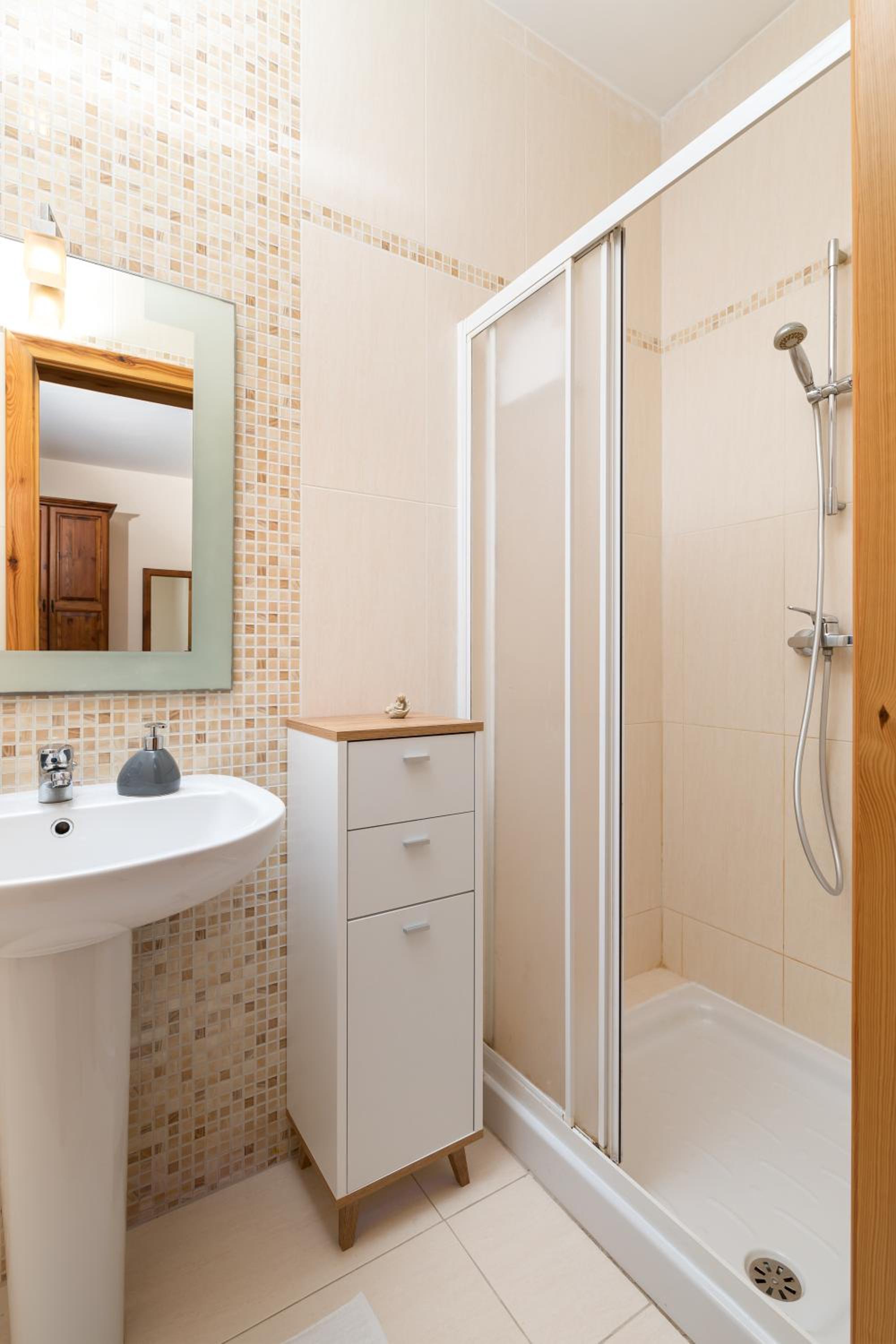 Spacious, Bright & Cosy 2 Bedroom 2 Bathroom Apartment - Msida Uni Heights