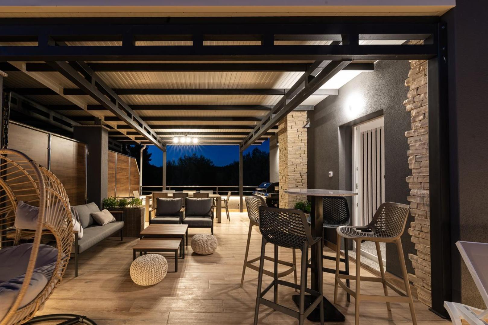 CROWONDER Villa Nika - Villa with Heated Swimming Pool, Jacuzzi and Sauna view 3
