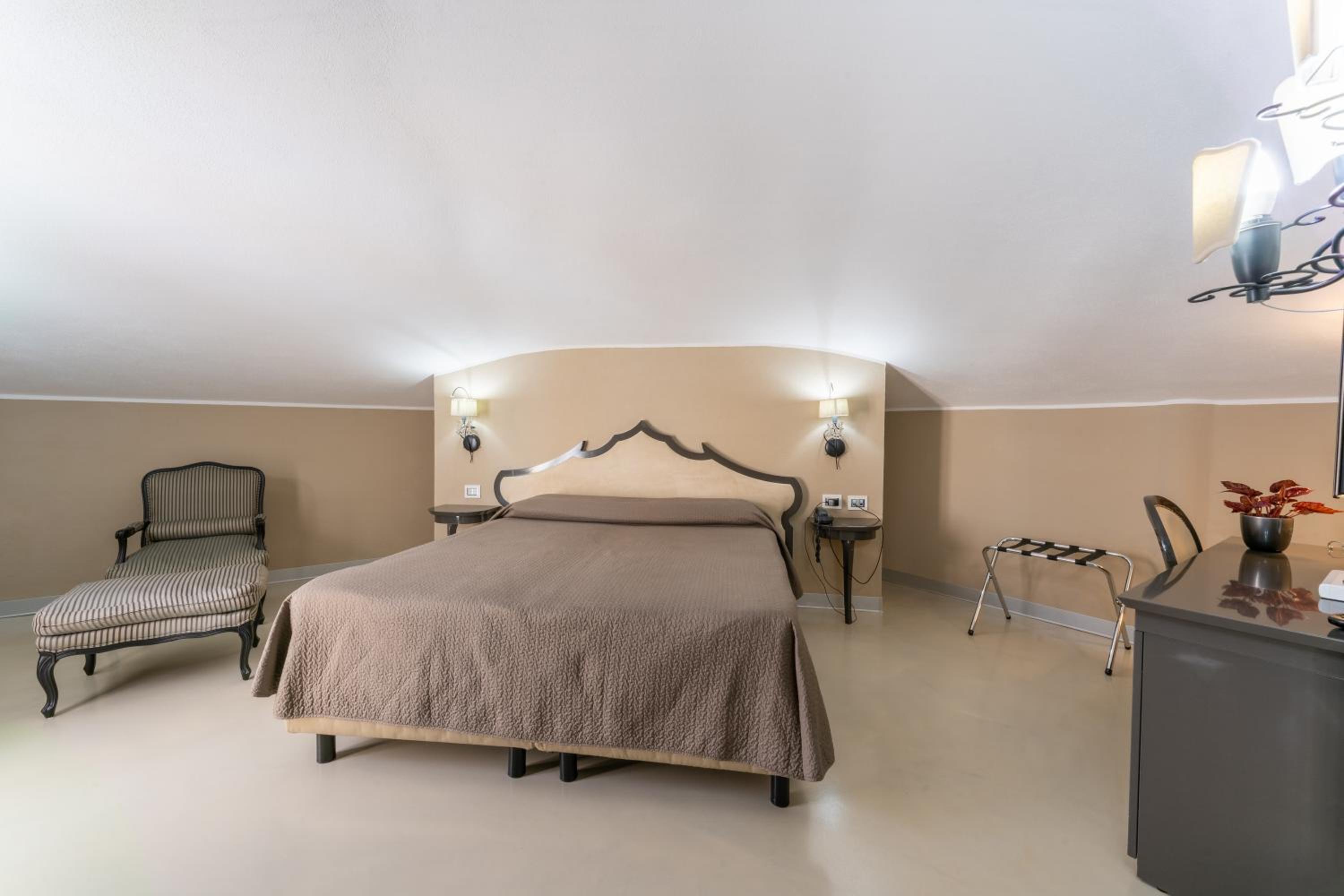 Villa Mosca 20