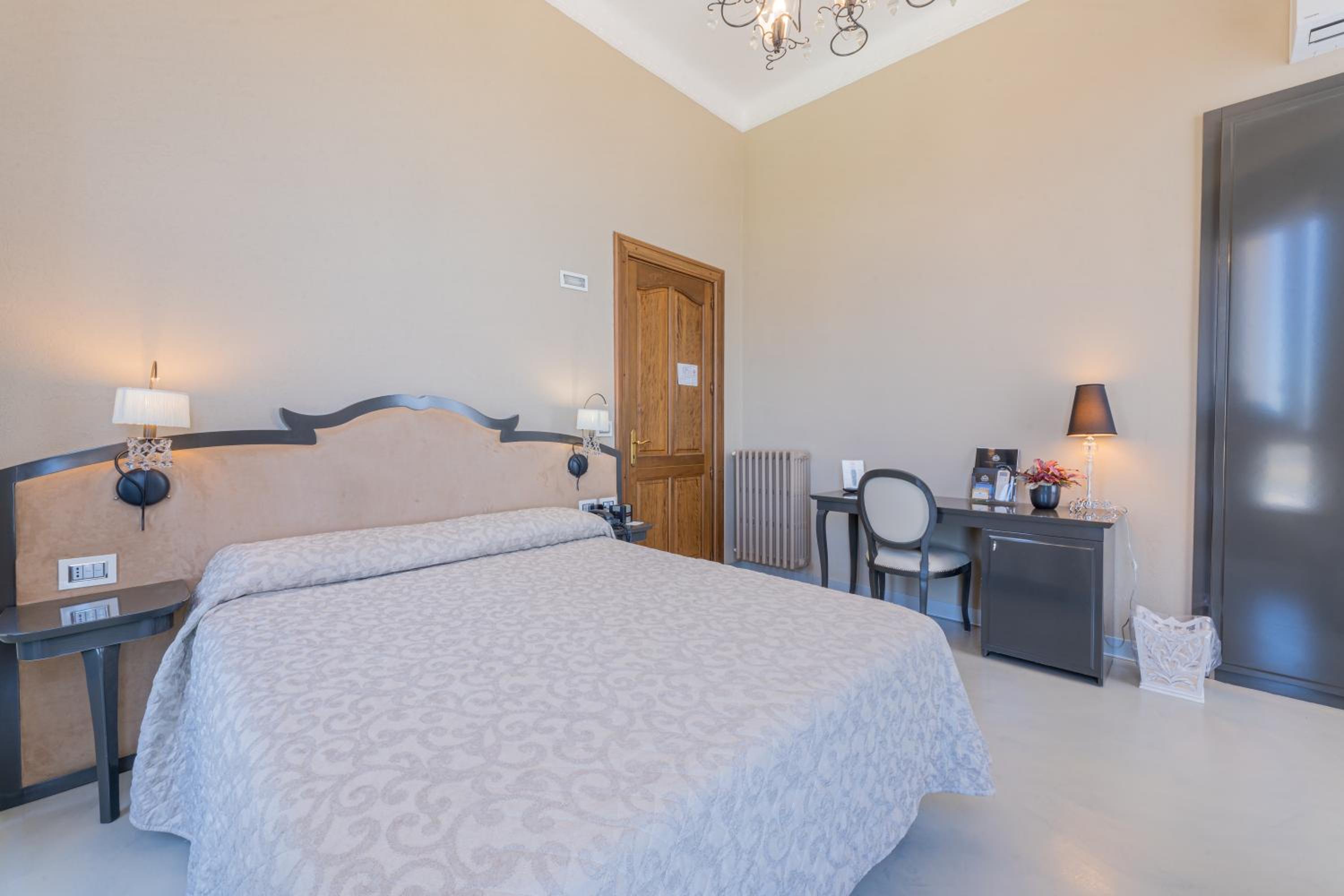 Villa Mosca 41