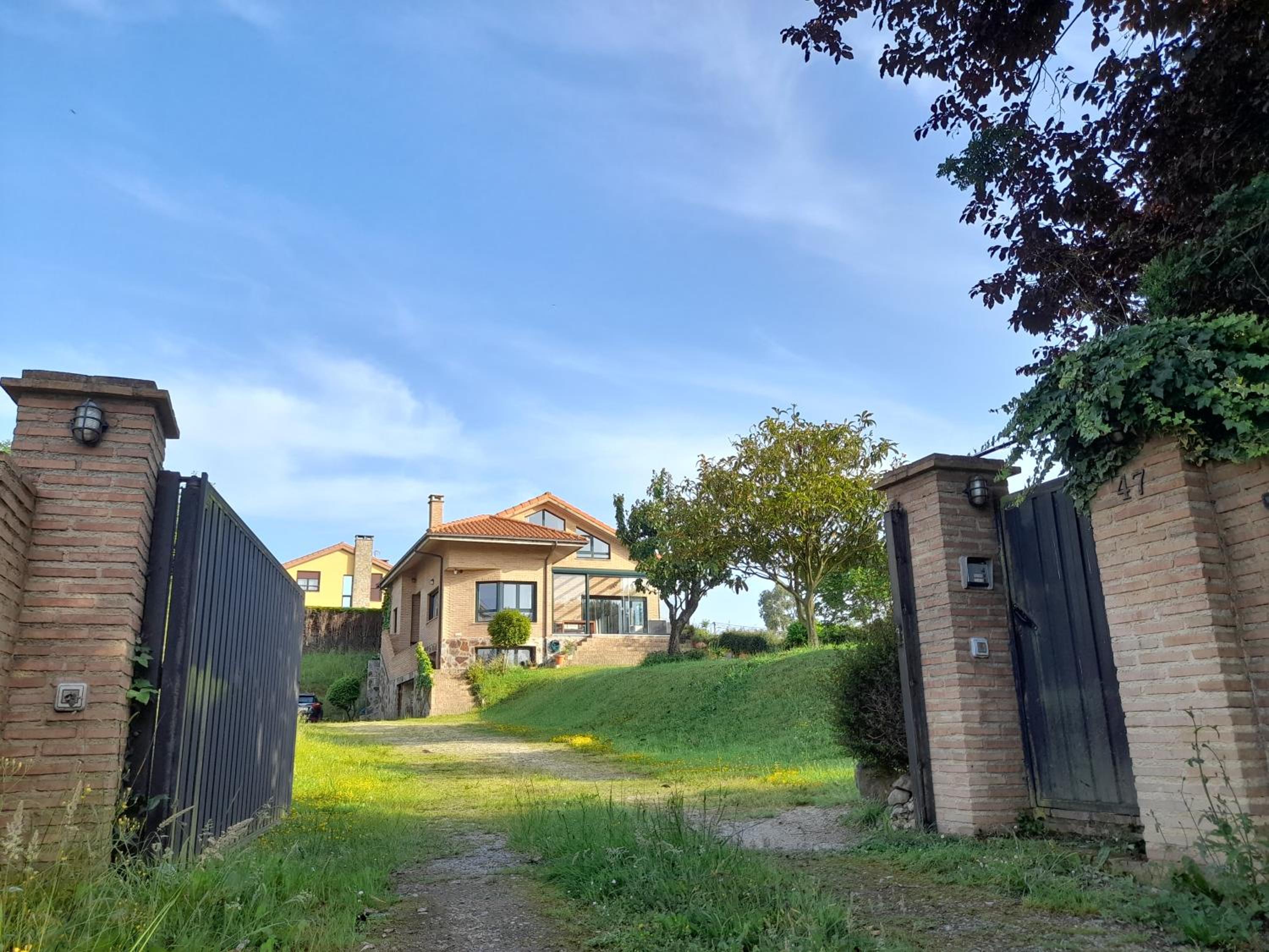 Chalet en Quintueles afueras de Gijón Asturias