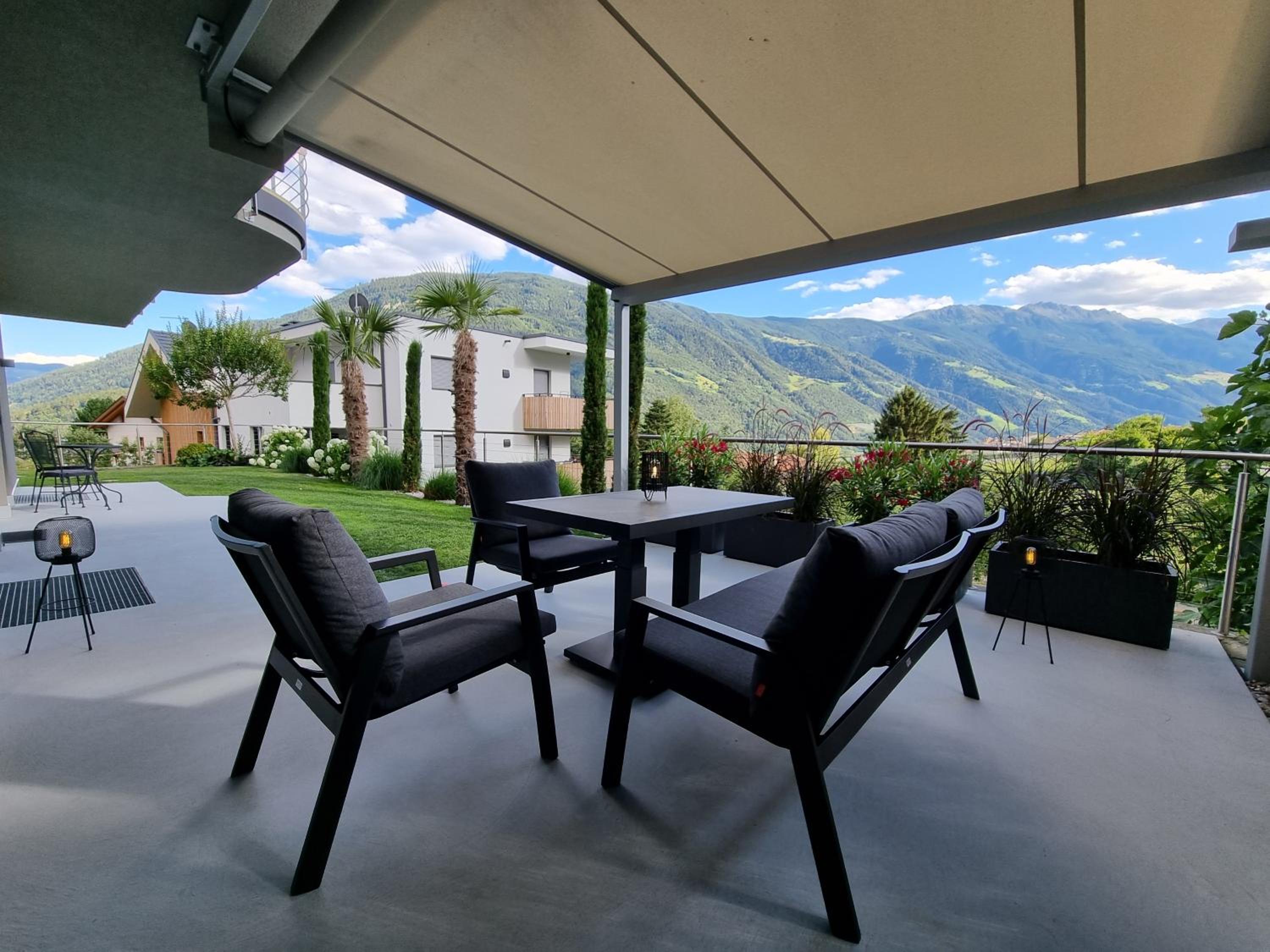 Appartement Mayr en Parcines — balance & terrace