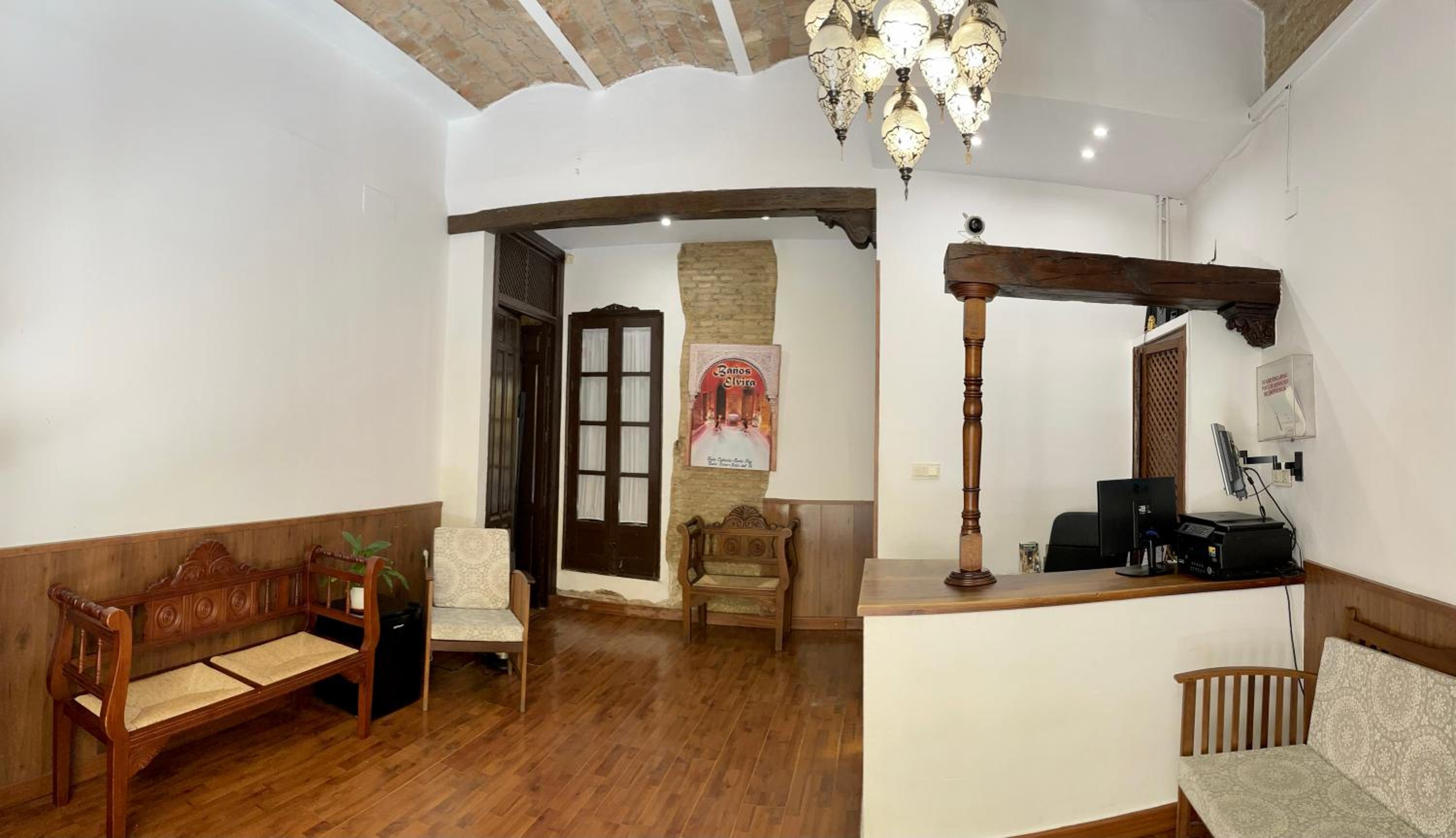 Arteaga Hostal & Baños Arabes Elvira