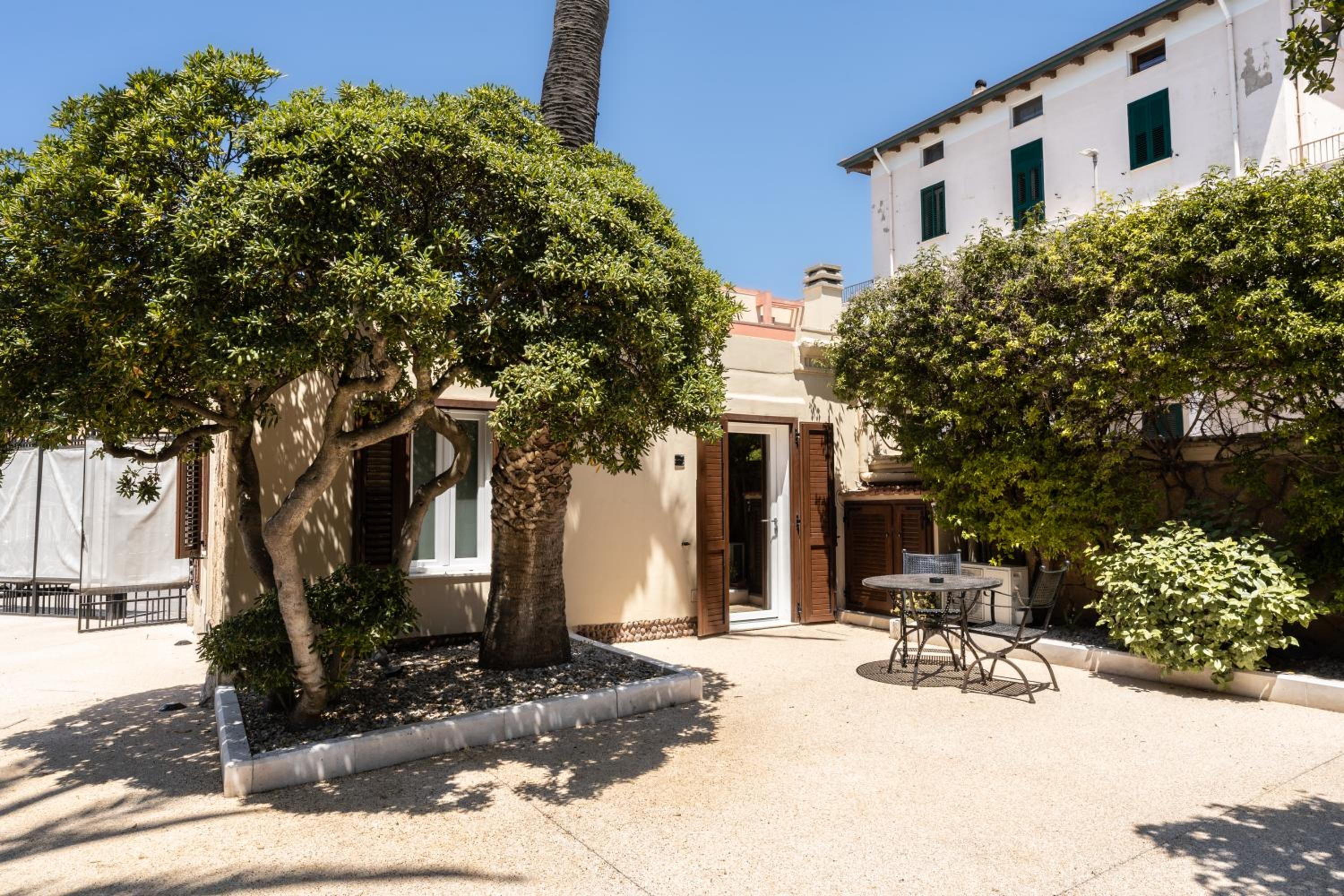 Villa Mosca 21