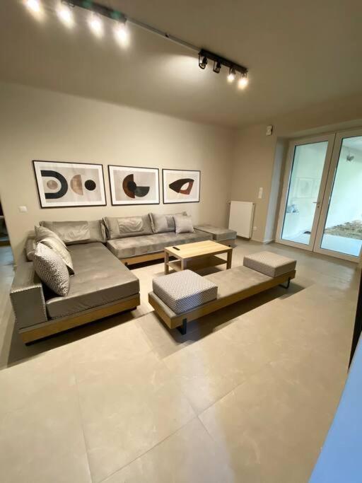Amazon Spacious 3-Bedroom Premium Neighborhood photo 5