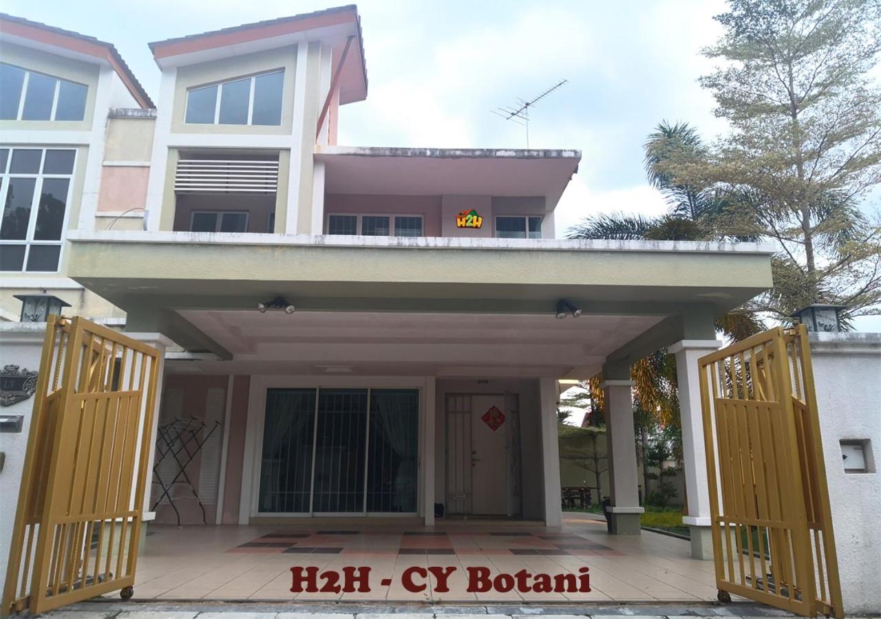 H2H - CY Botani Vacation House (15pax) photo 1
