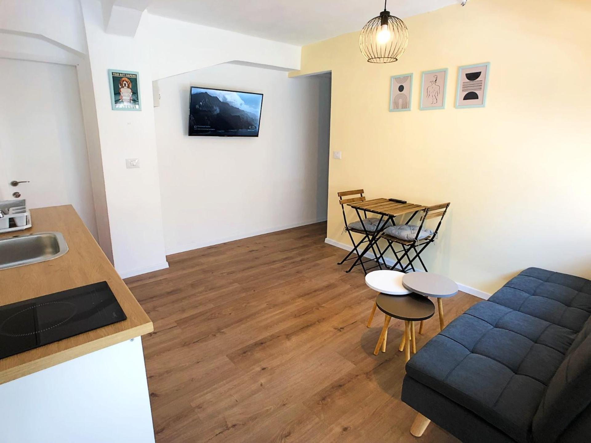 Lev Florentin Apartments