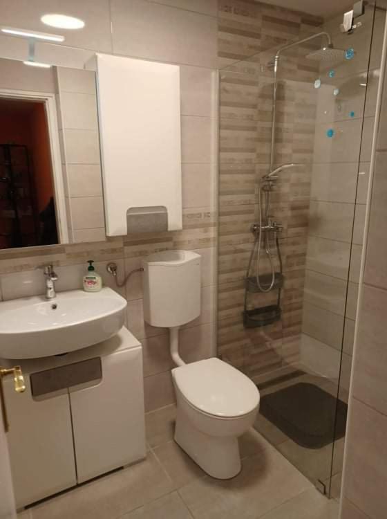 Photo 24
