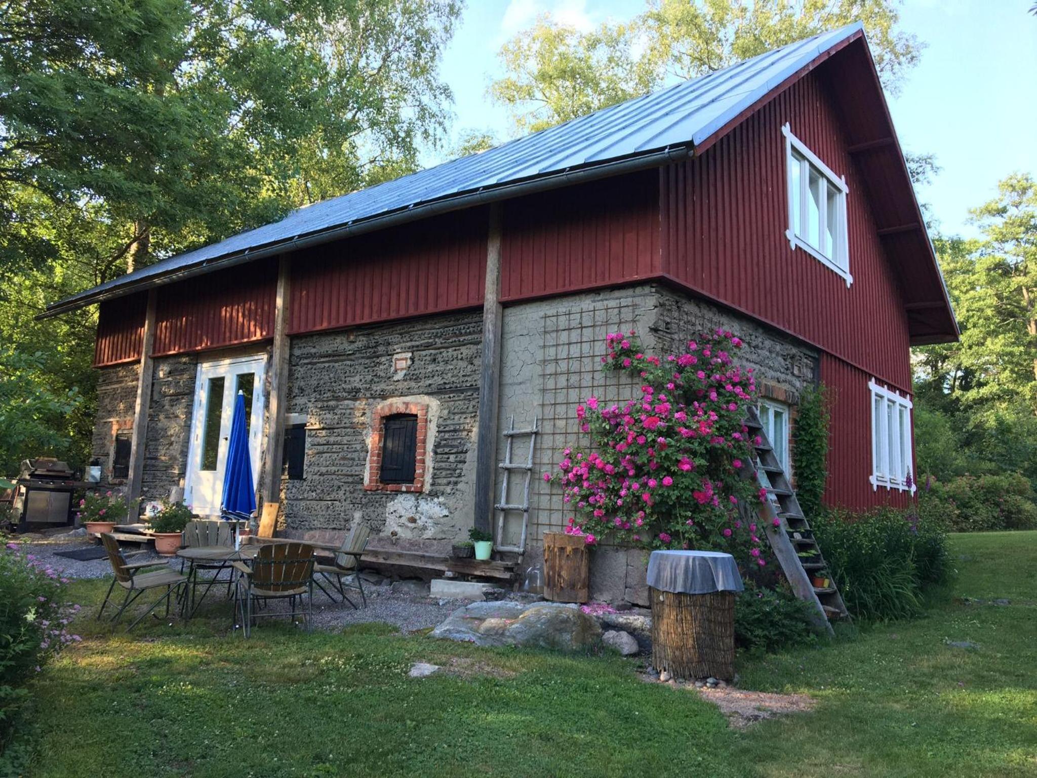 Photo 19