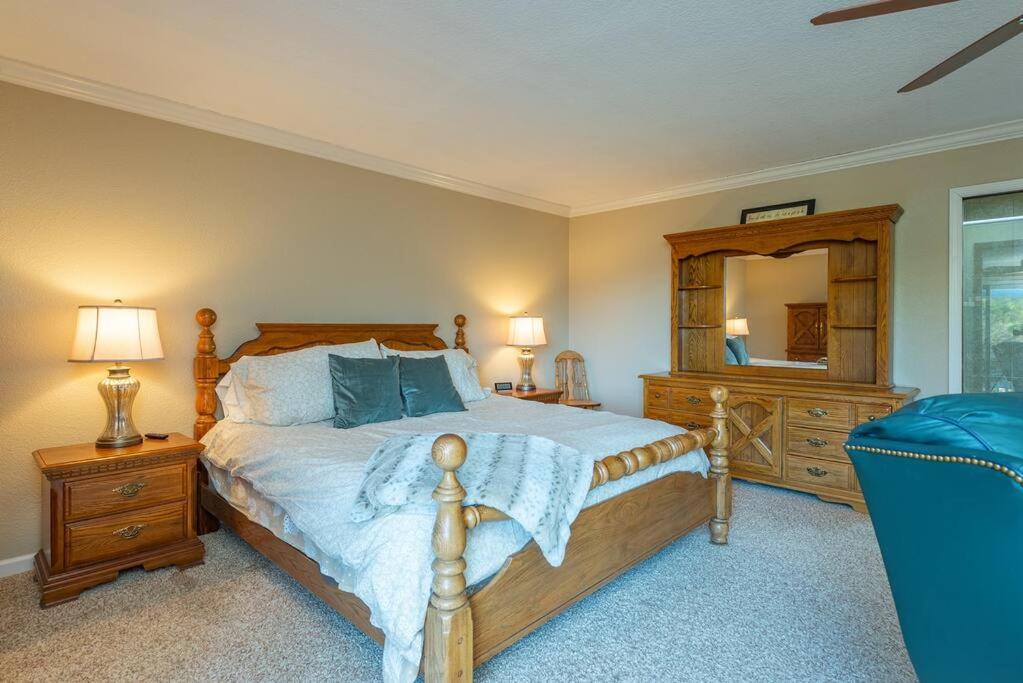 THE WOLF: Asheville, Mountains, Golf, Hiking & MORE view 4